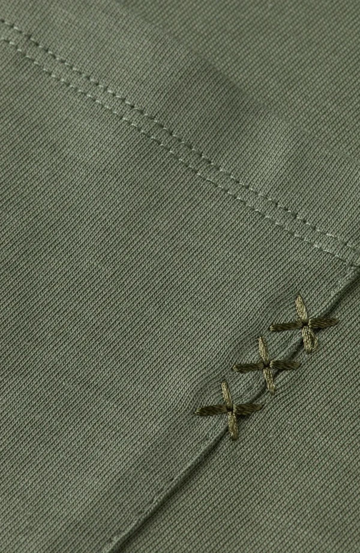 Seasonal Core - Loose-Fit 3 Crosses Pocket T-Shirt
