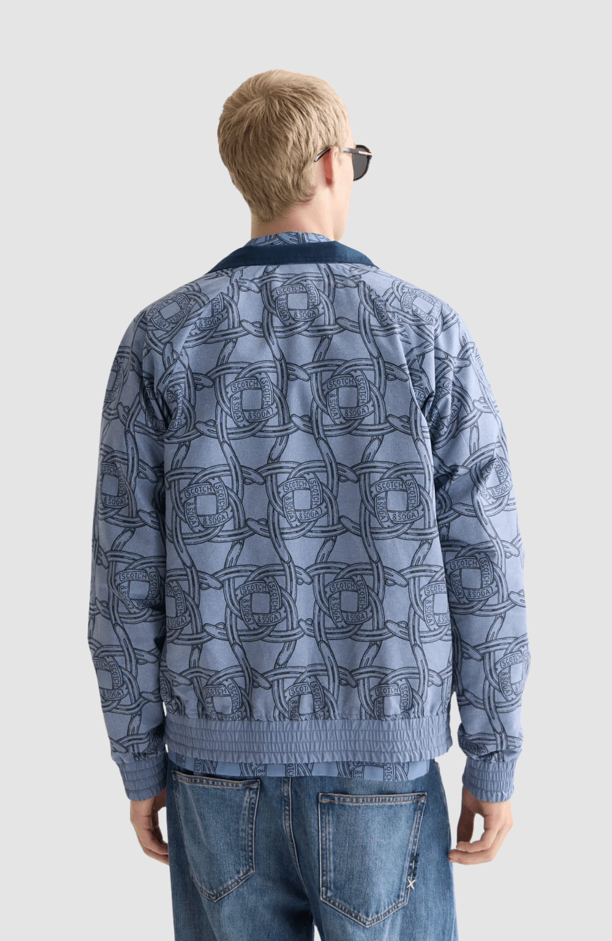Reversible printed jacket