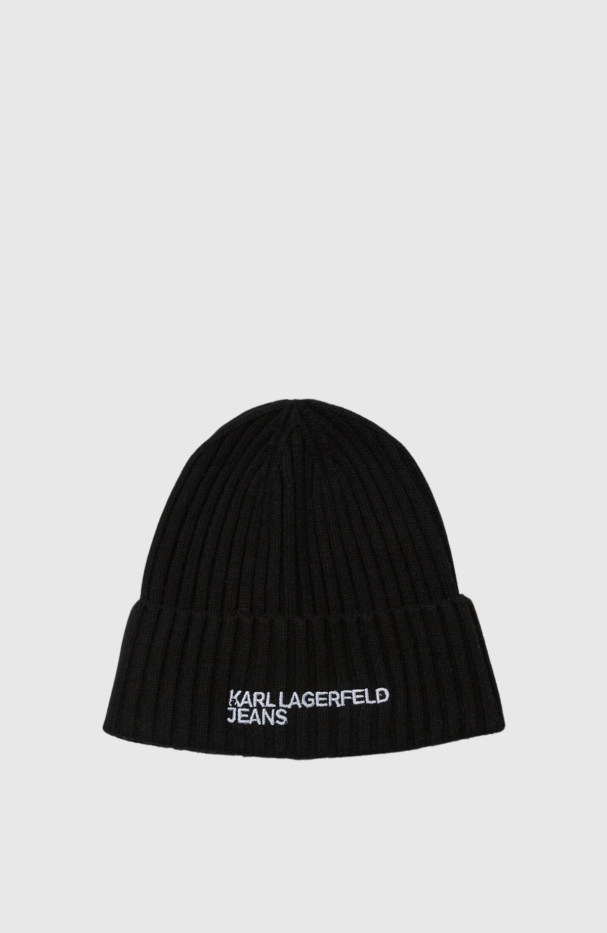 Essential Logo Beanie