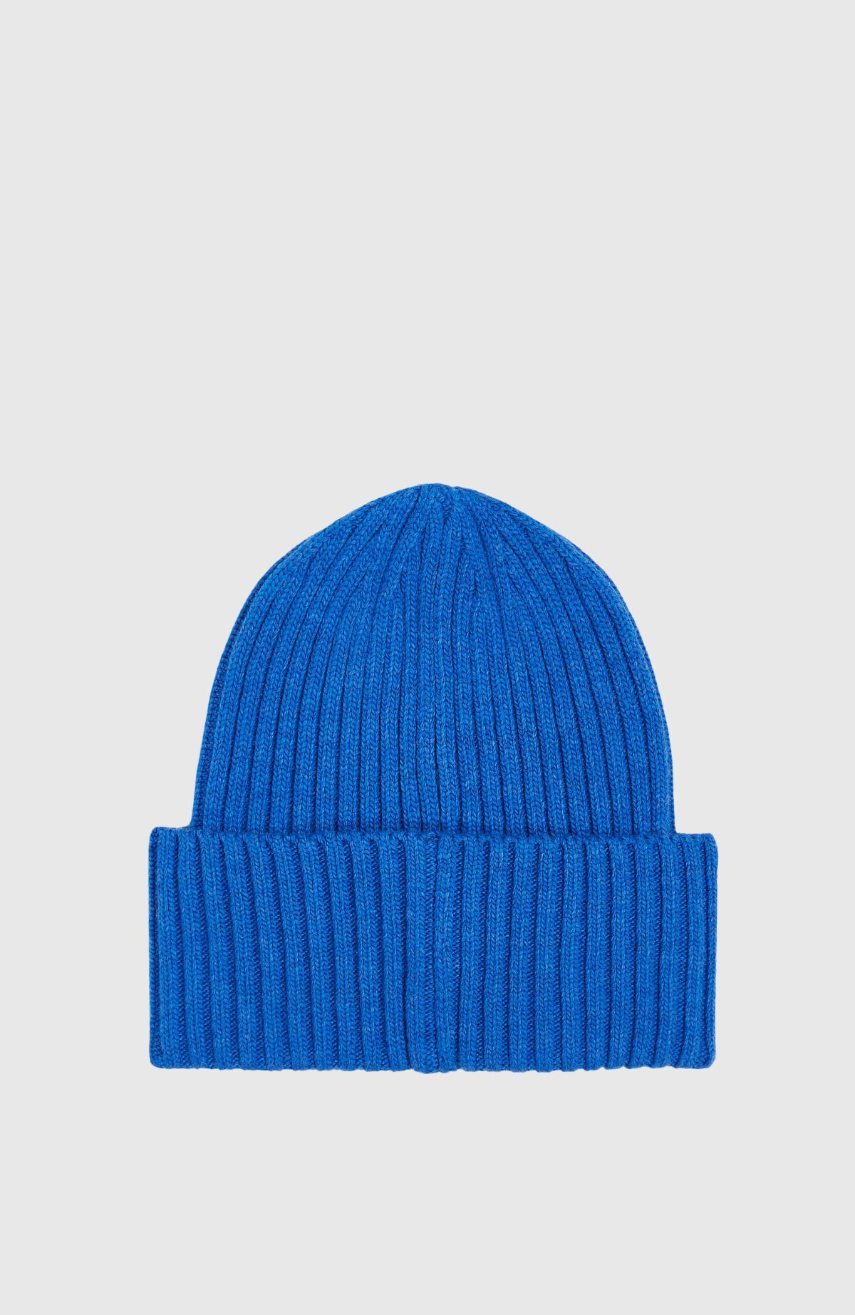 Essential Logo Beanie