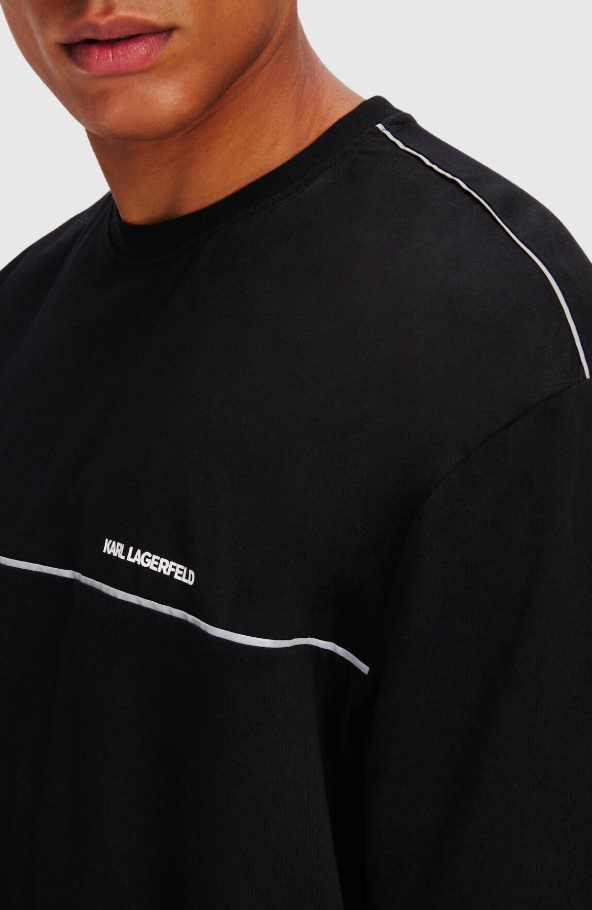 Reflective Details T-Shirt