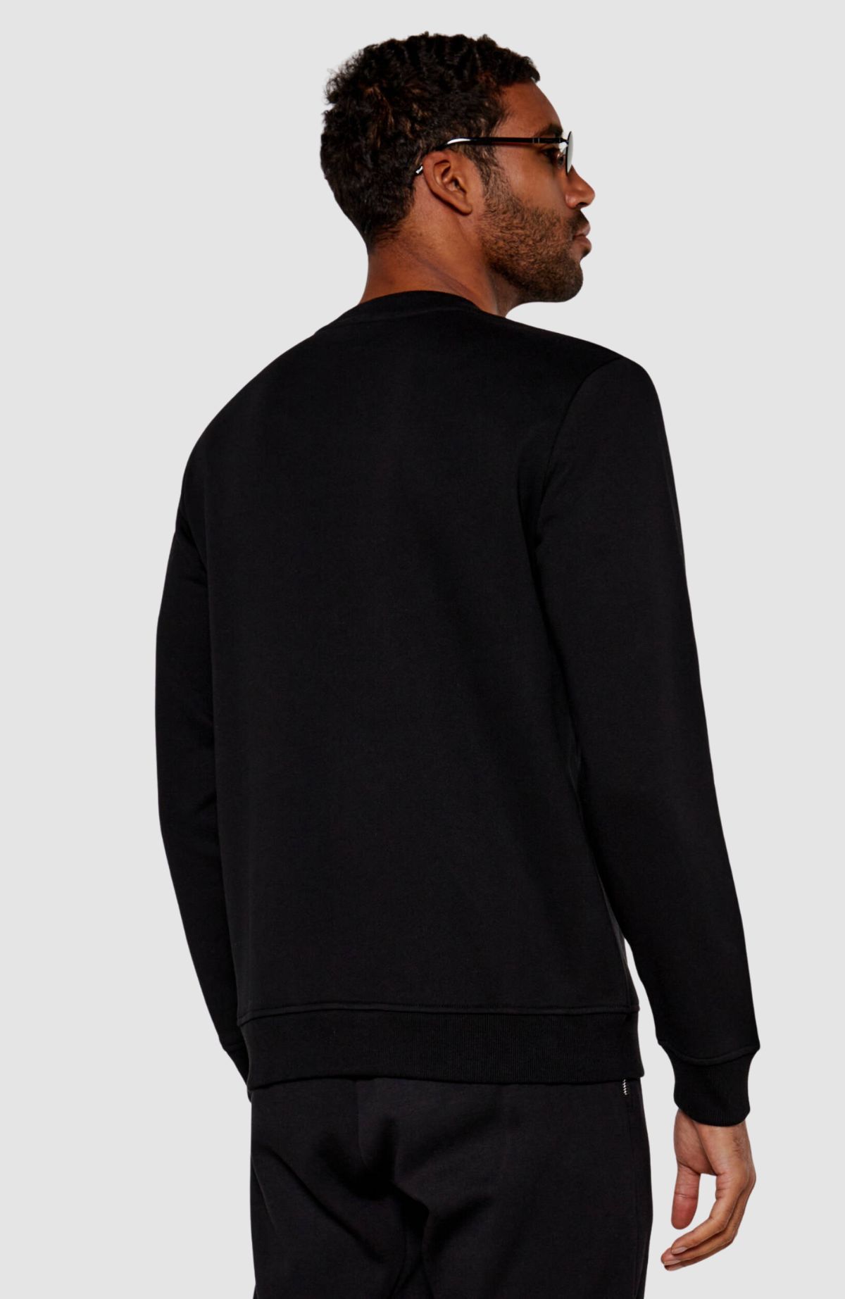 Jet Black/Tibetian Red