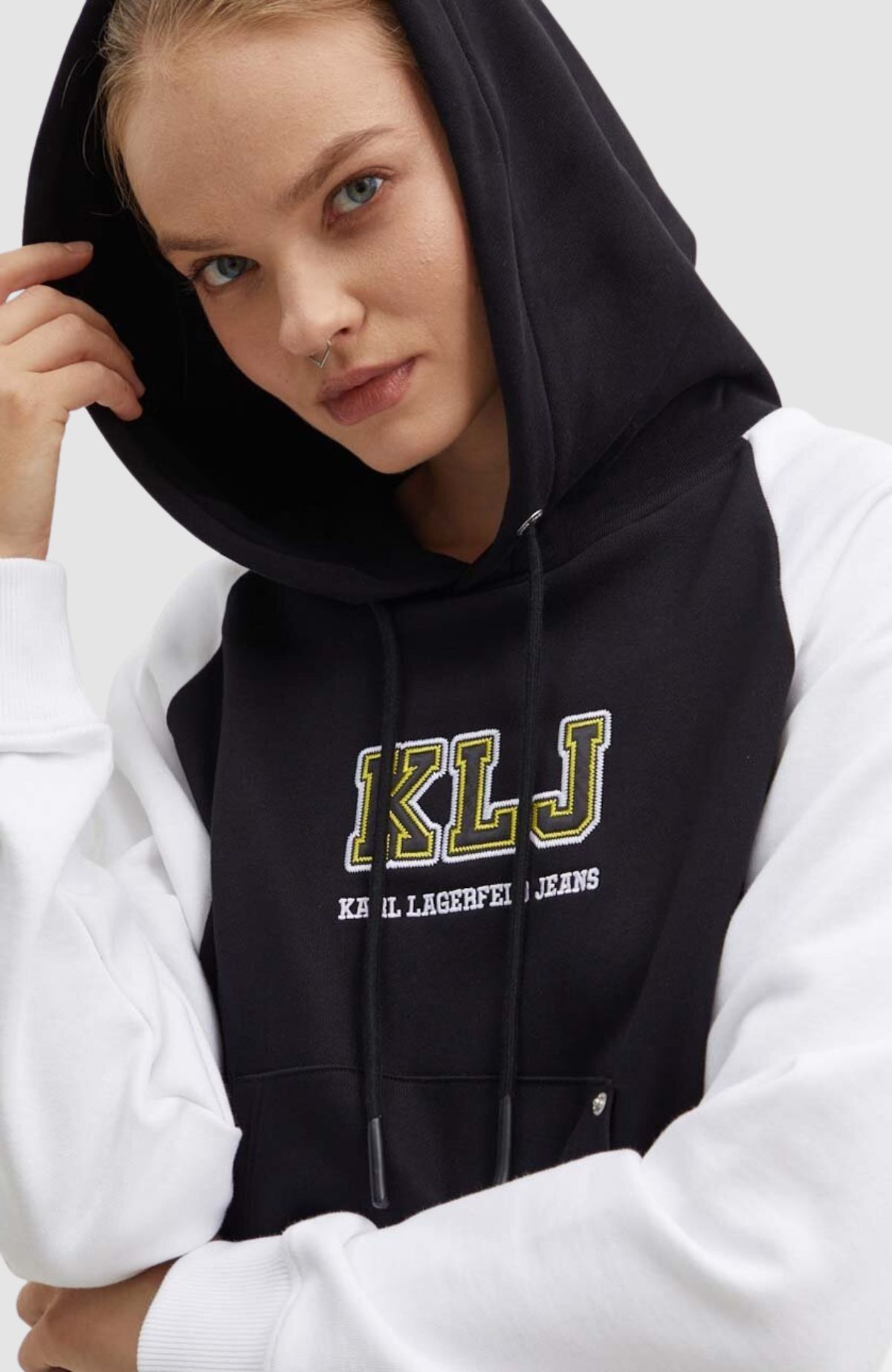 KLJ REGULAR BLOCKED HOODIE