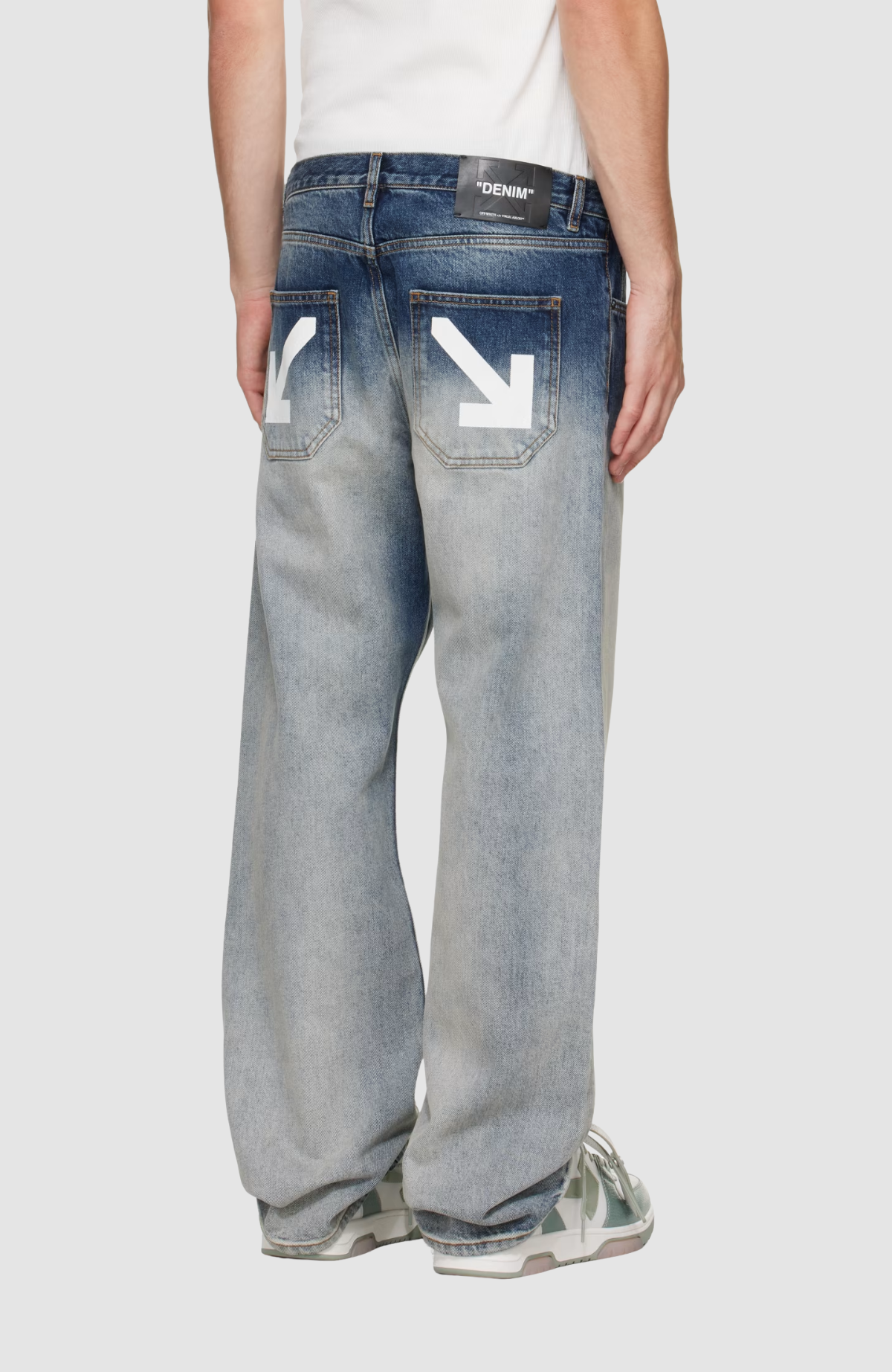 Half Arrow Slim Relax Jeans