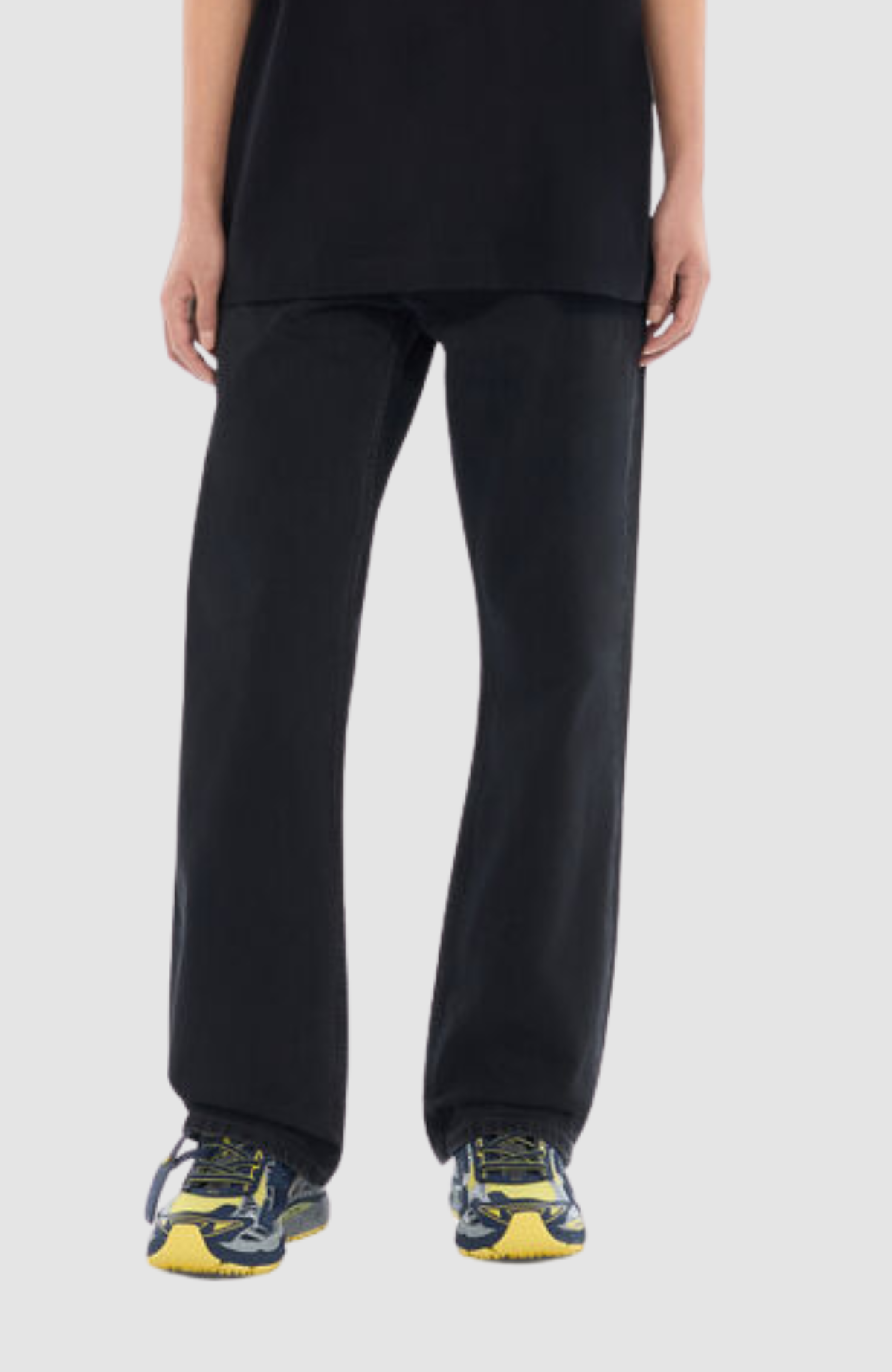Half Arrow Slim Relax Jeans