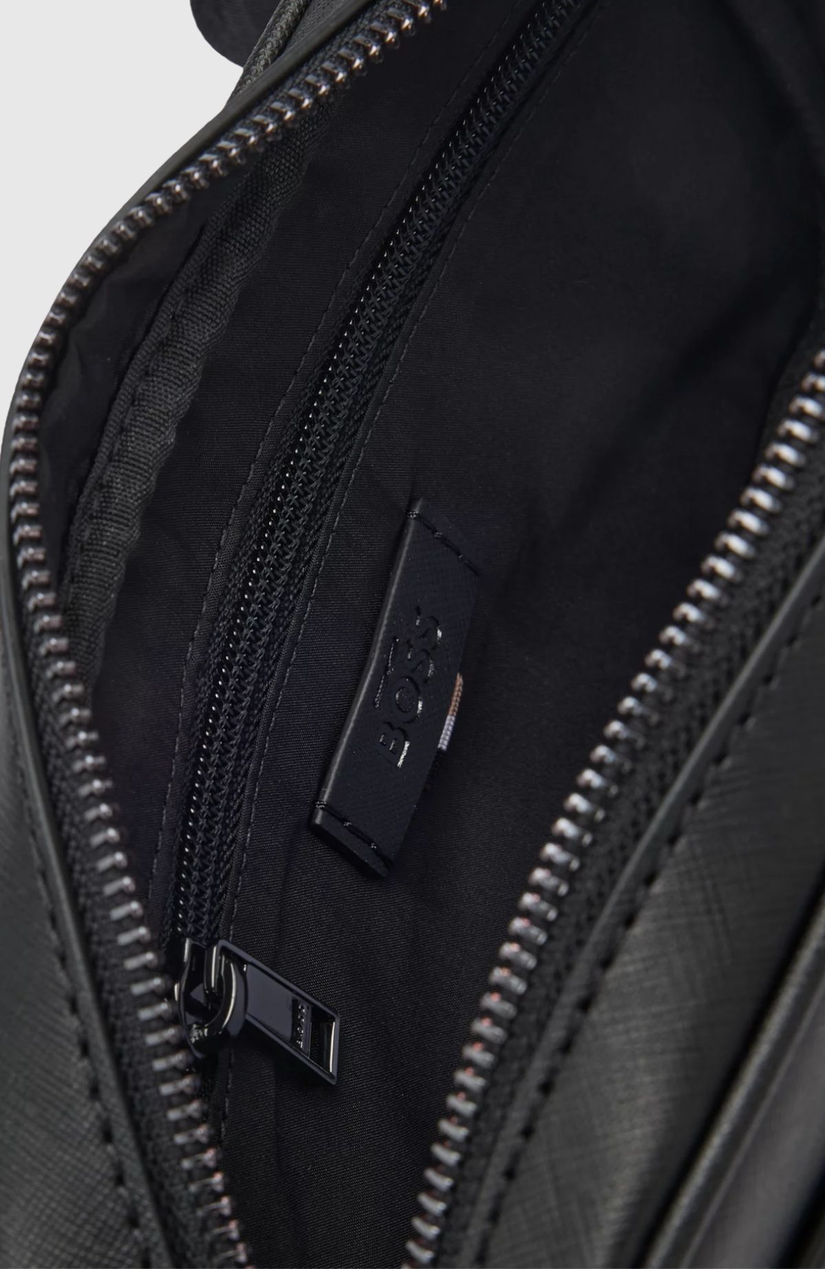 Zair M_Bumbag