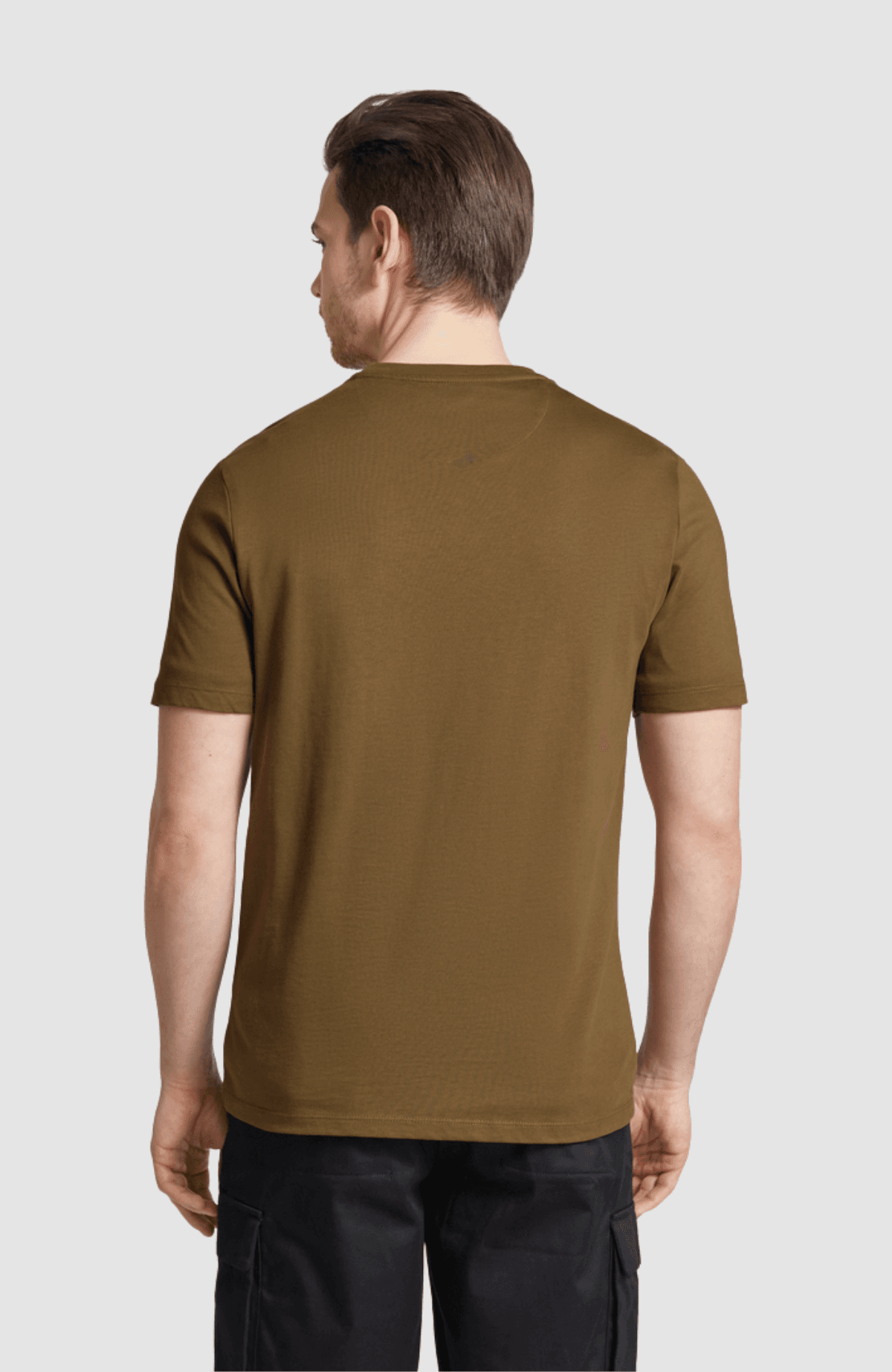 Essential Logo Badge T-Shirt
