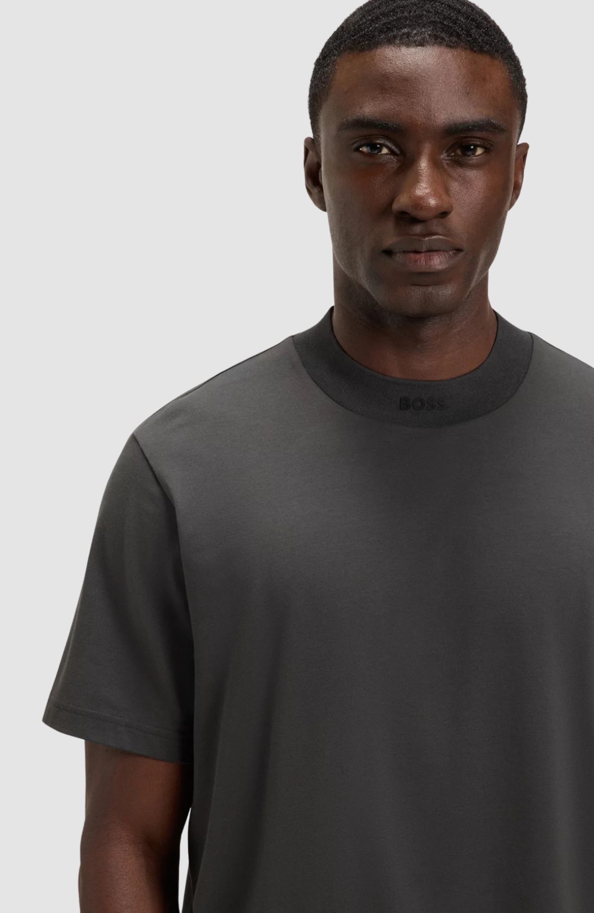 Tee Collar Zone