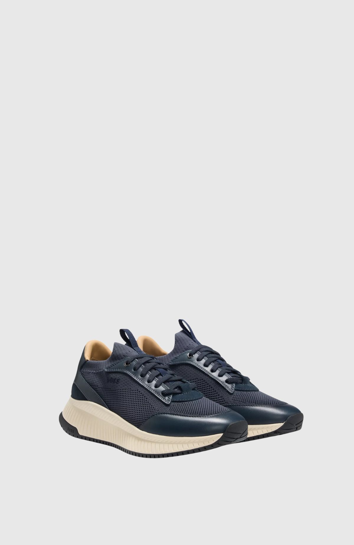 TTNM EVO_Slon_knbult