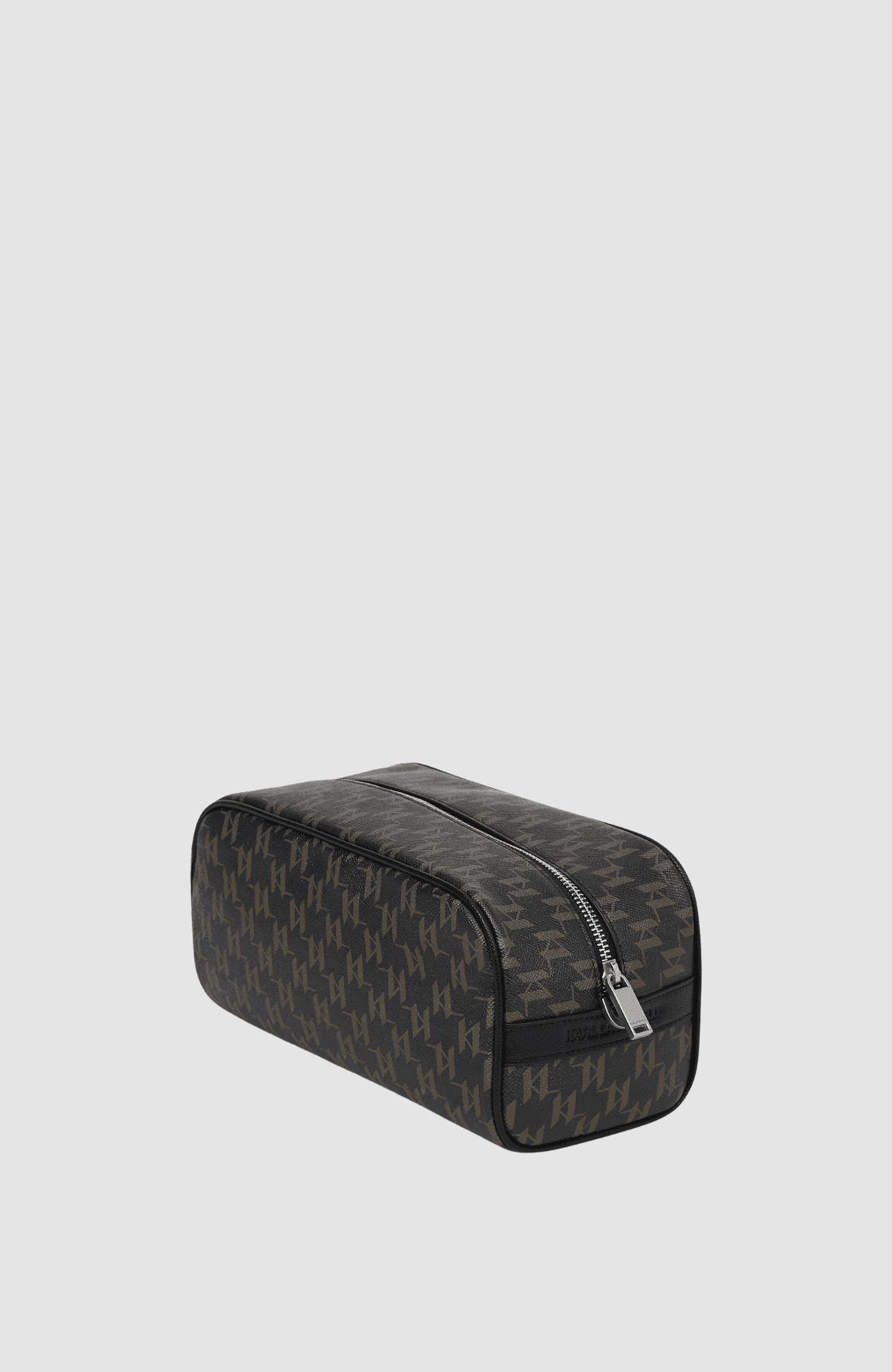 K/Monogram Kanvas Washbag