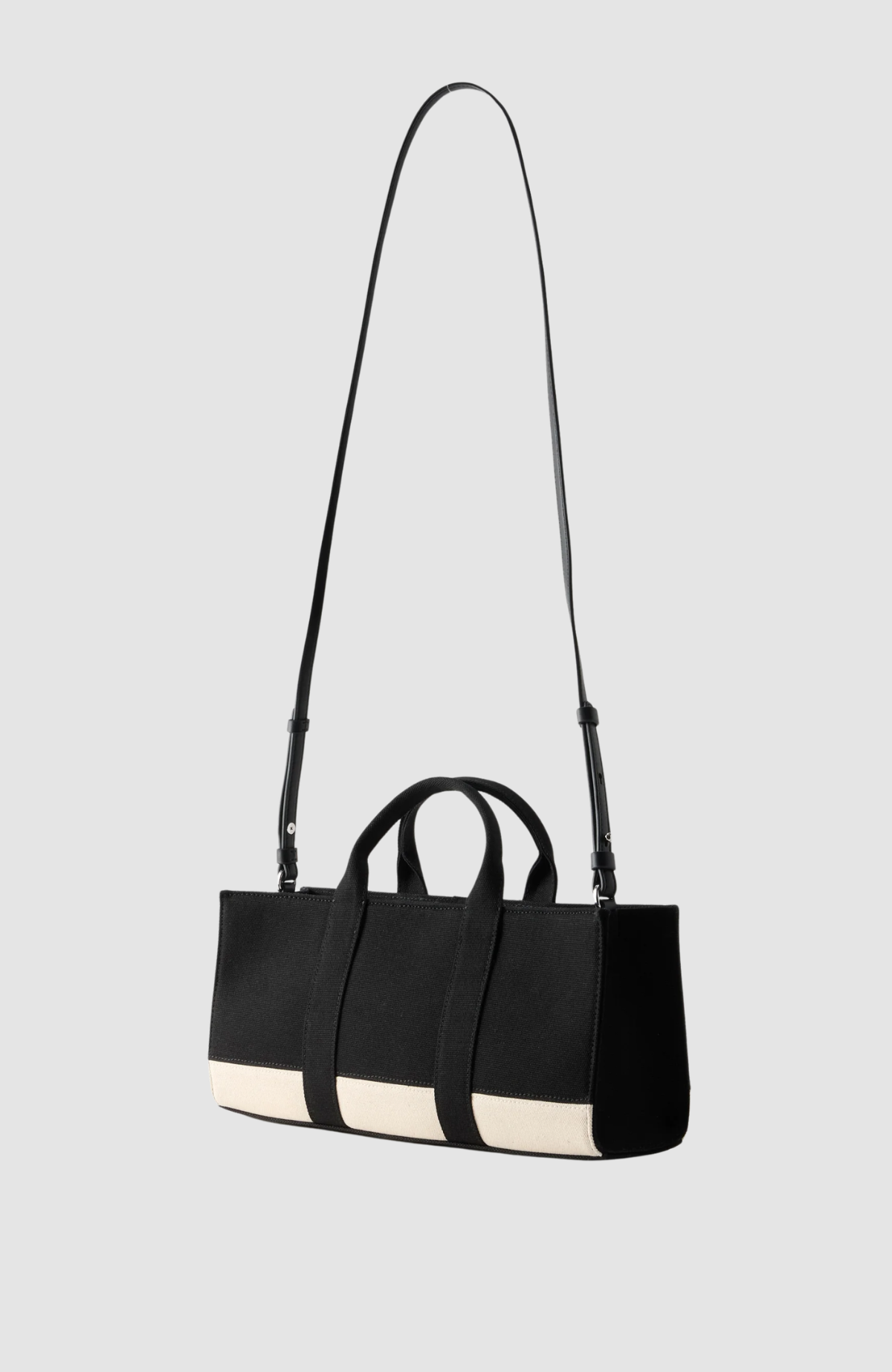 K/Rsg E/W B/W Magazine Tote