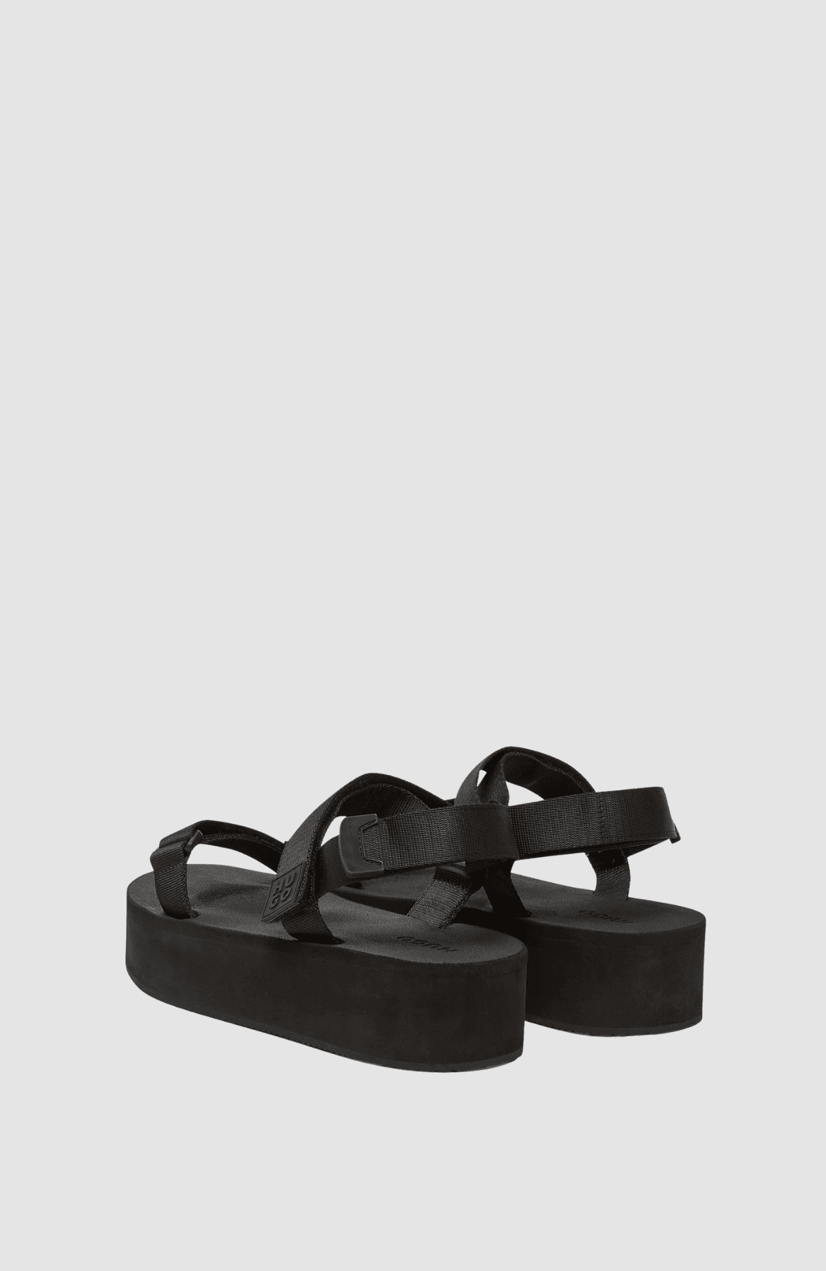 Zaralyn_SandalPlt_WB