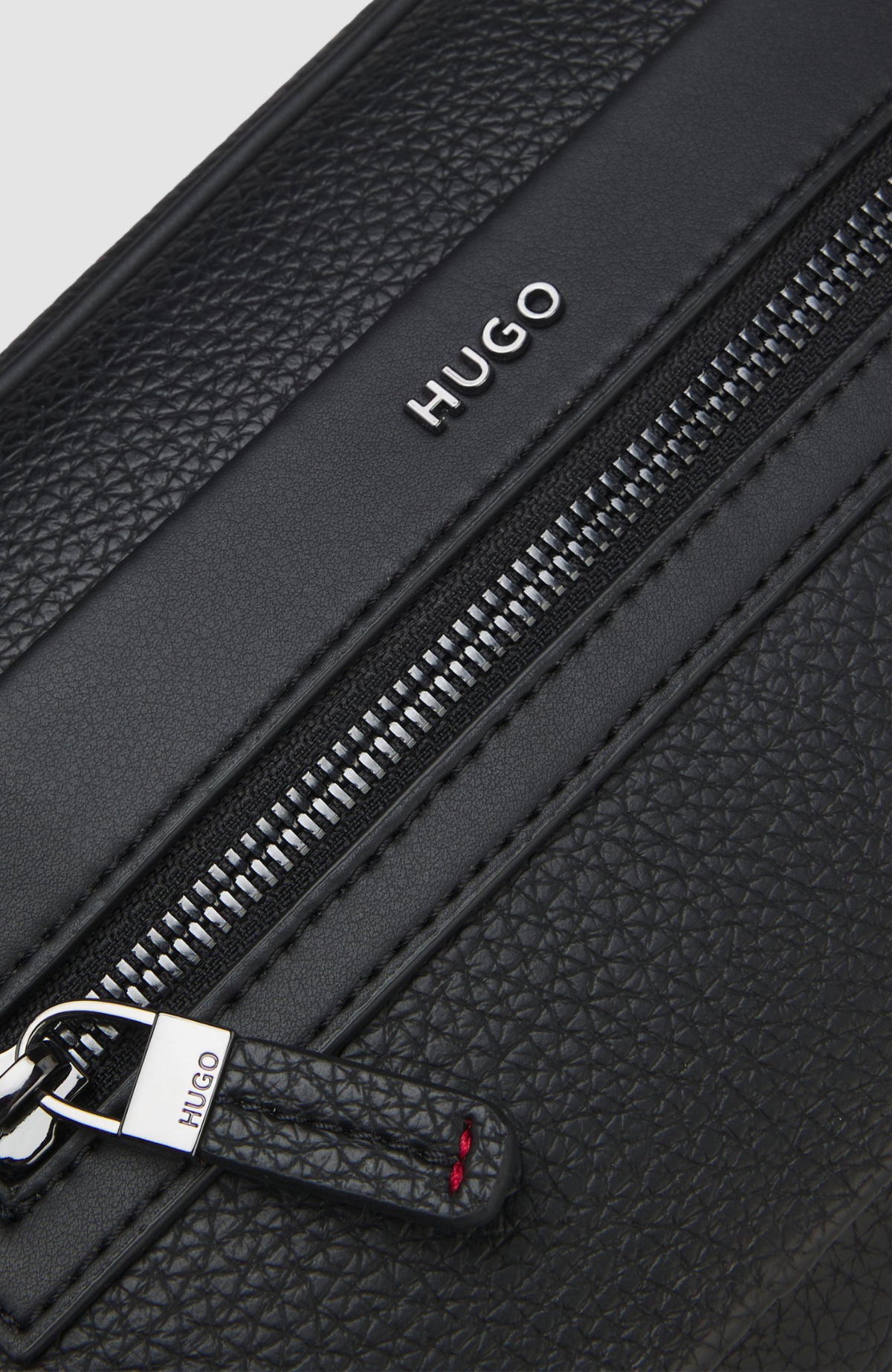 HUKE_WASHBAG