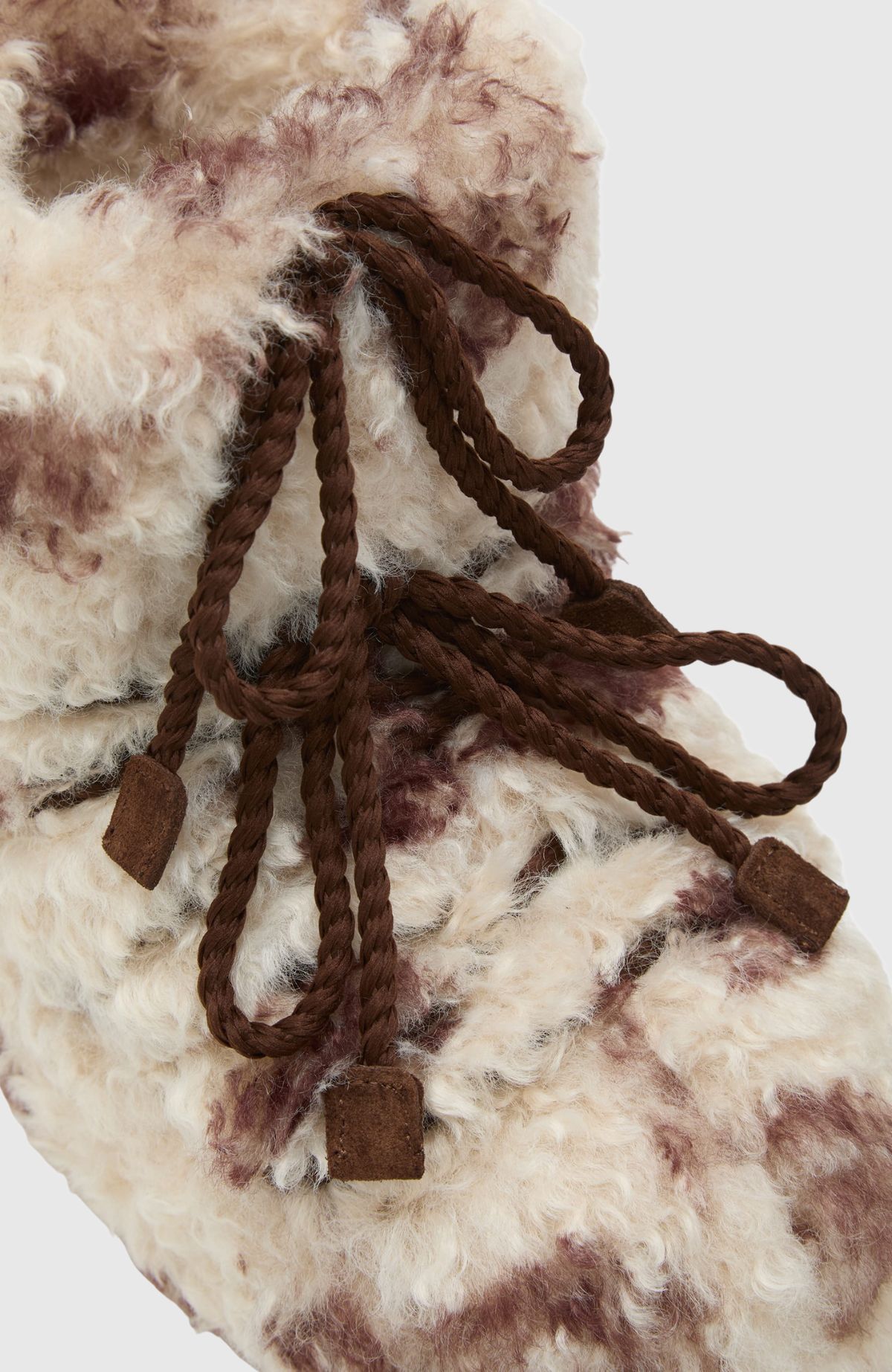 MB Icon Low Curly