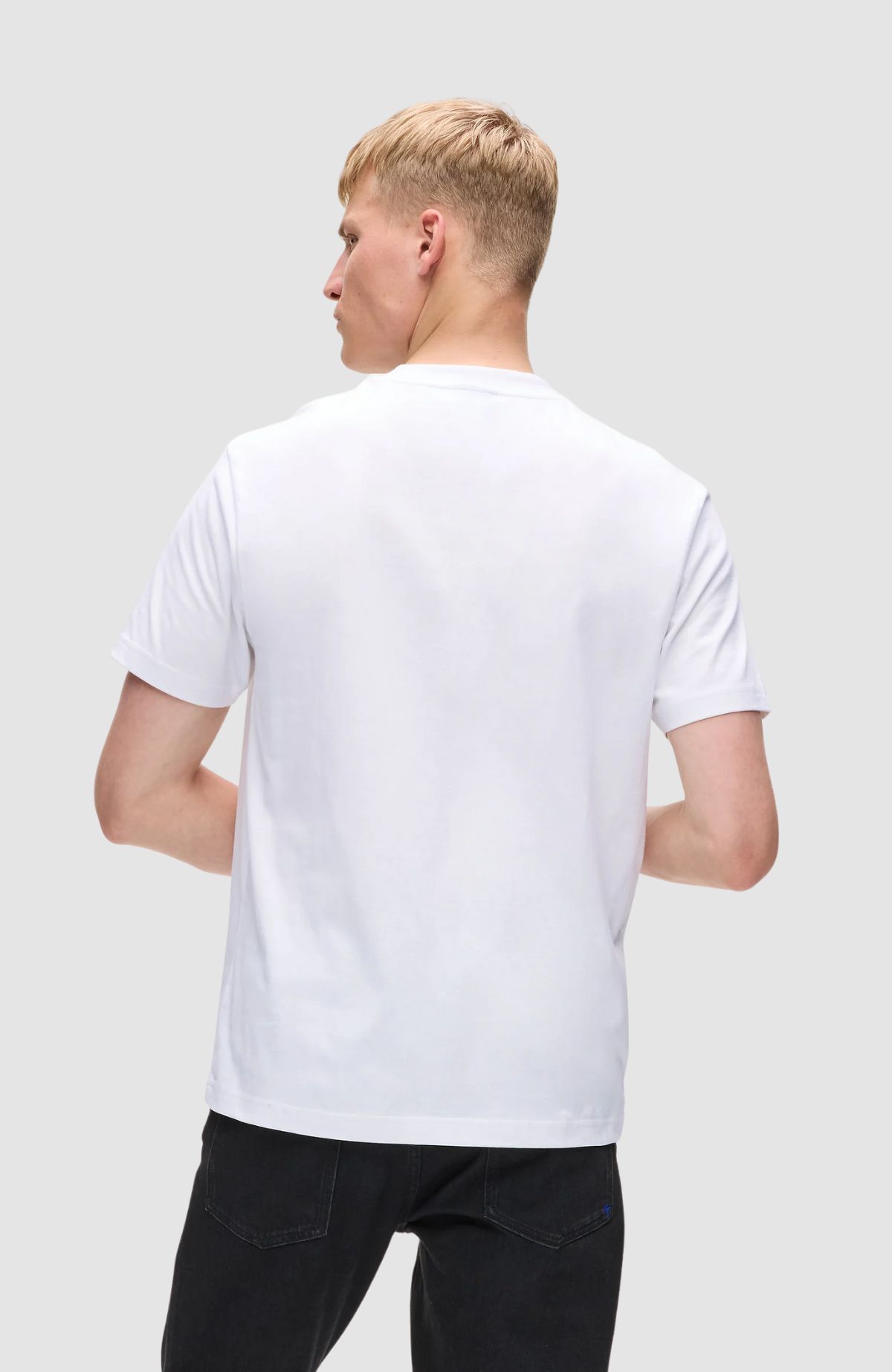 Klj Reg Vertical Logo Tee