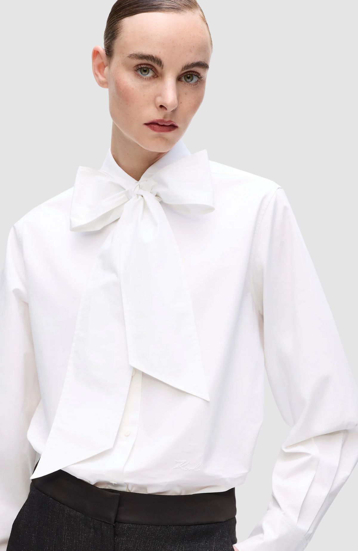 Retro Poplin Bow Blouse