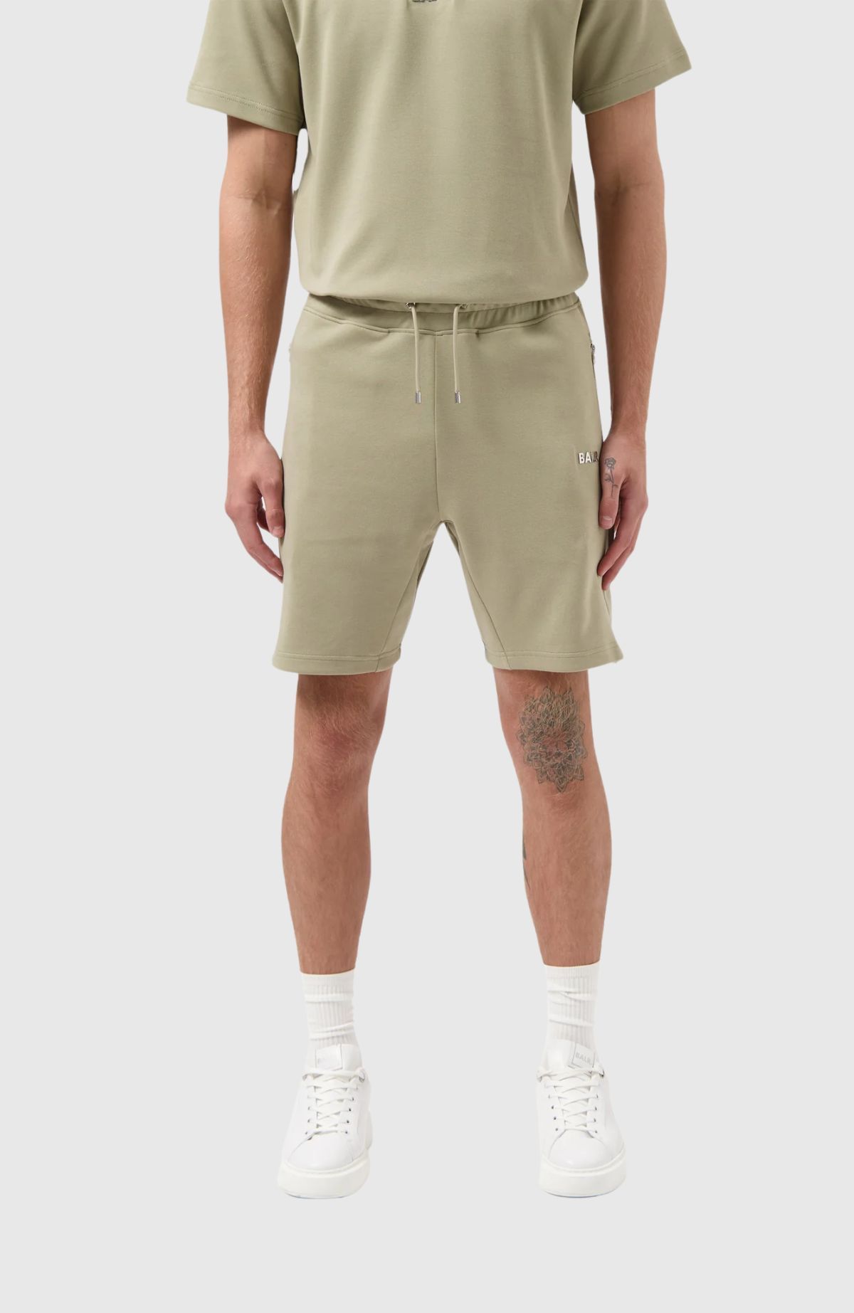 Q-Series Regular Fit Shorts