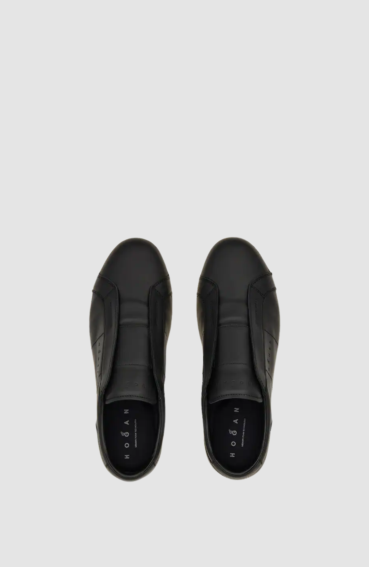 H668 Slip On