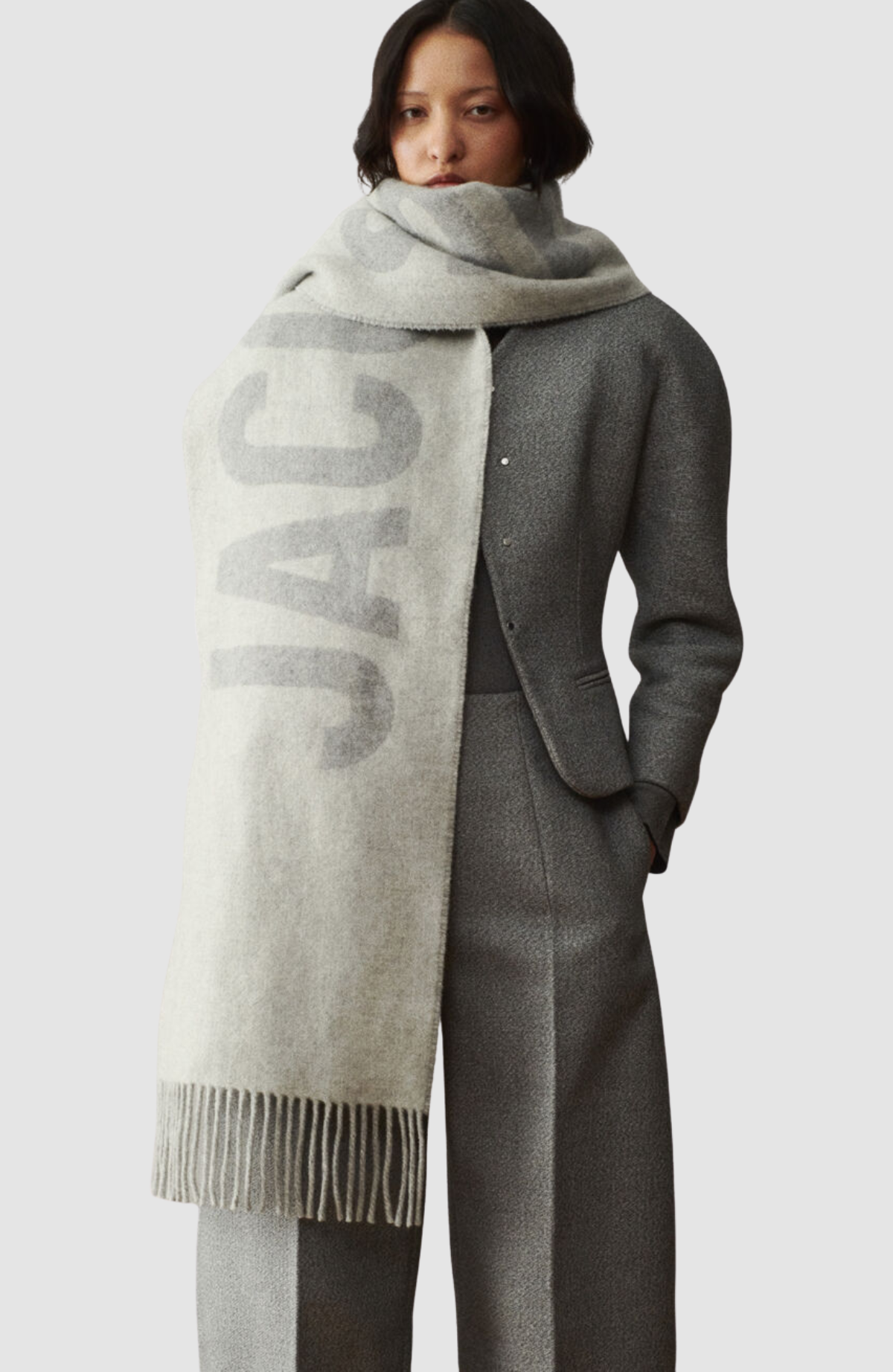 Le Charpe Jacquemus