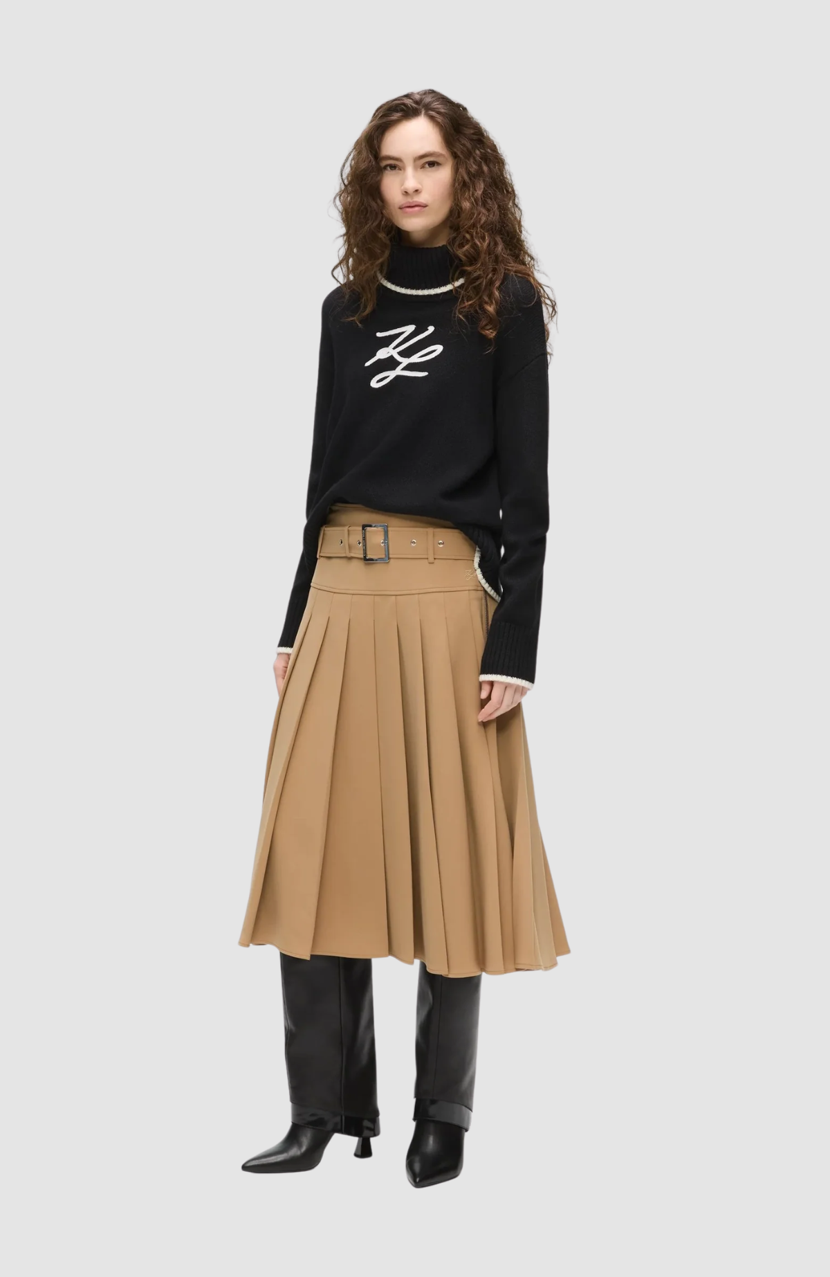 Belt Detail Pleated Skirt