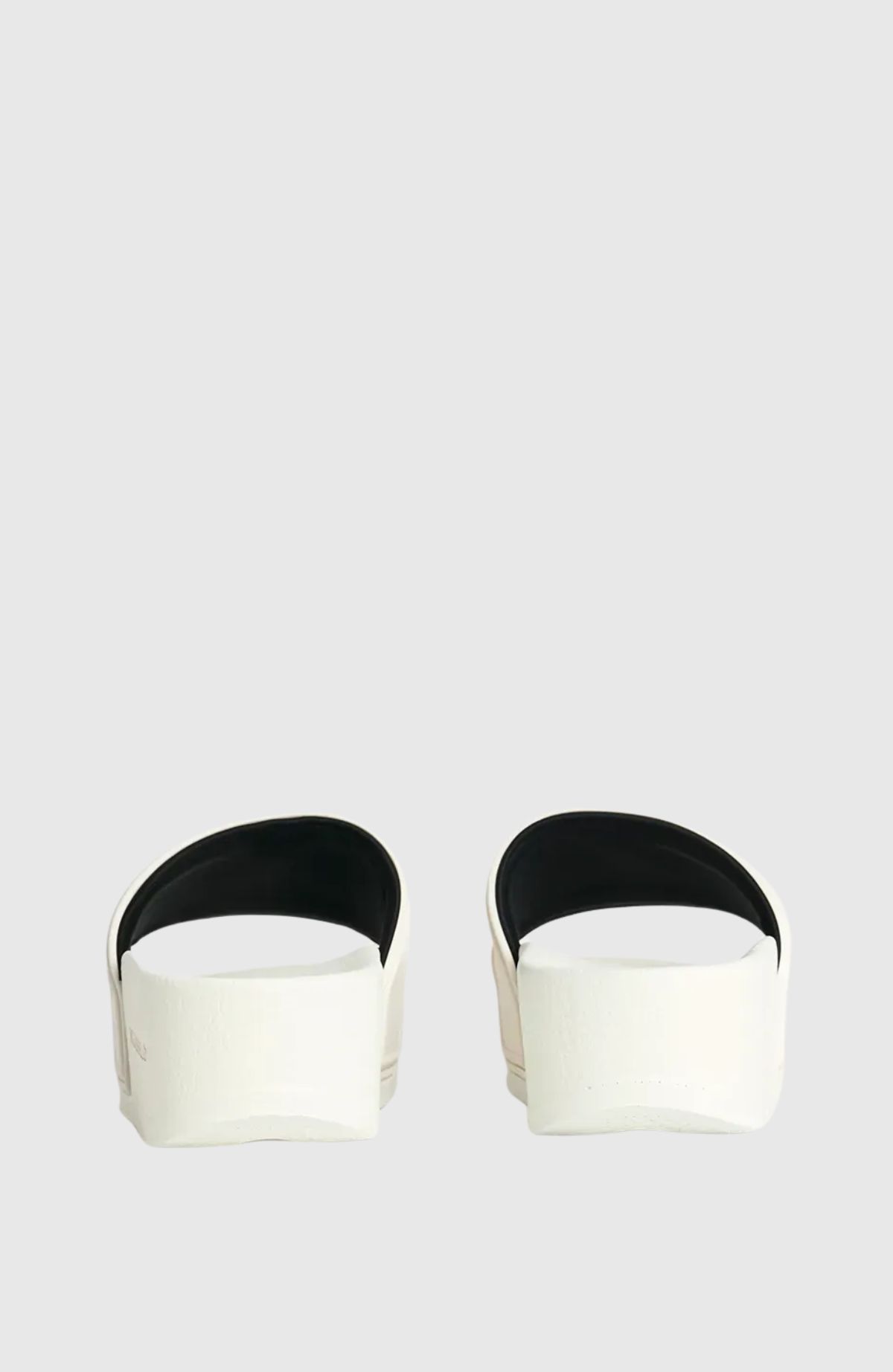 KONDO MAXI Karl NFT Slide