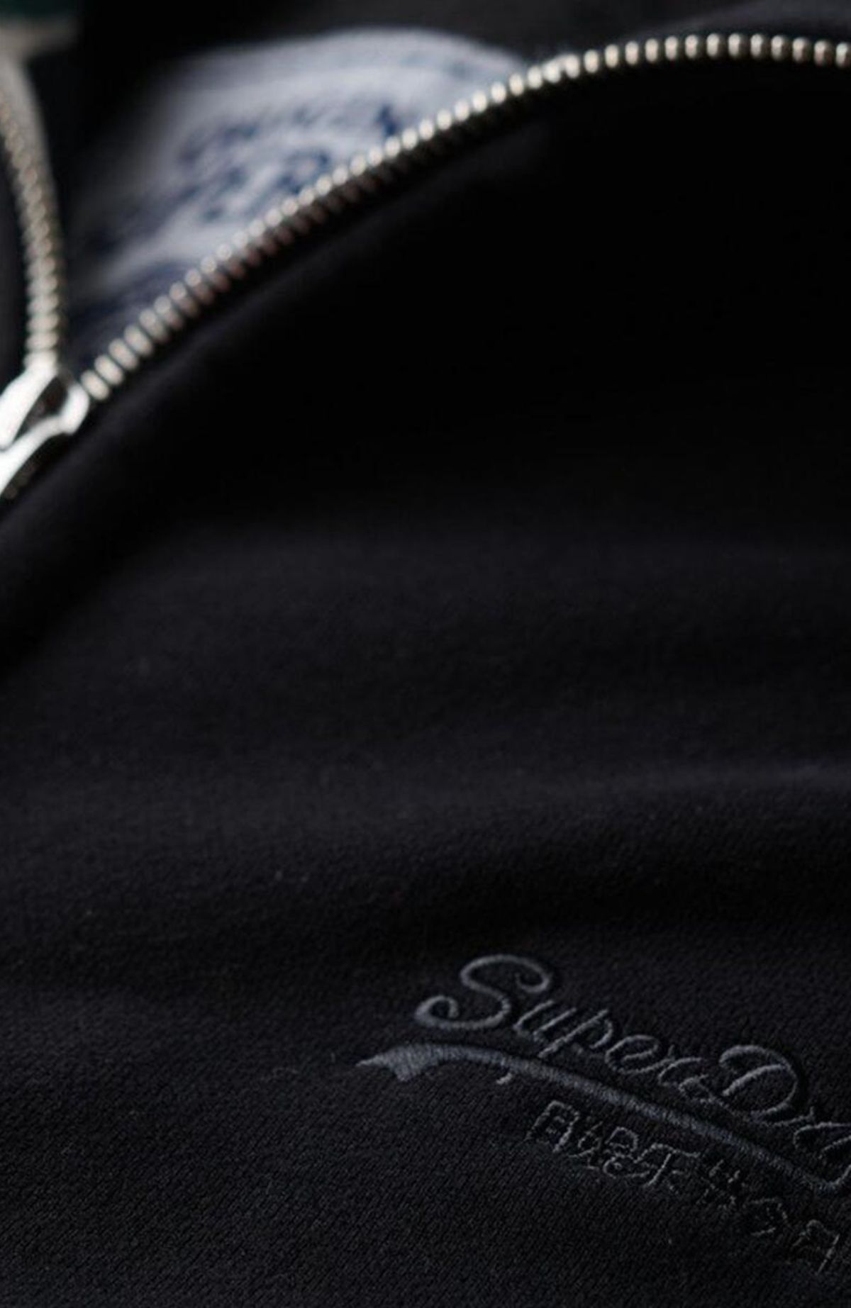 Essential Logo Track Top