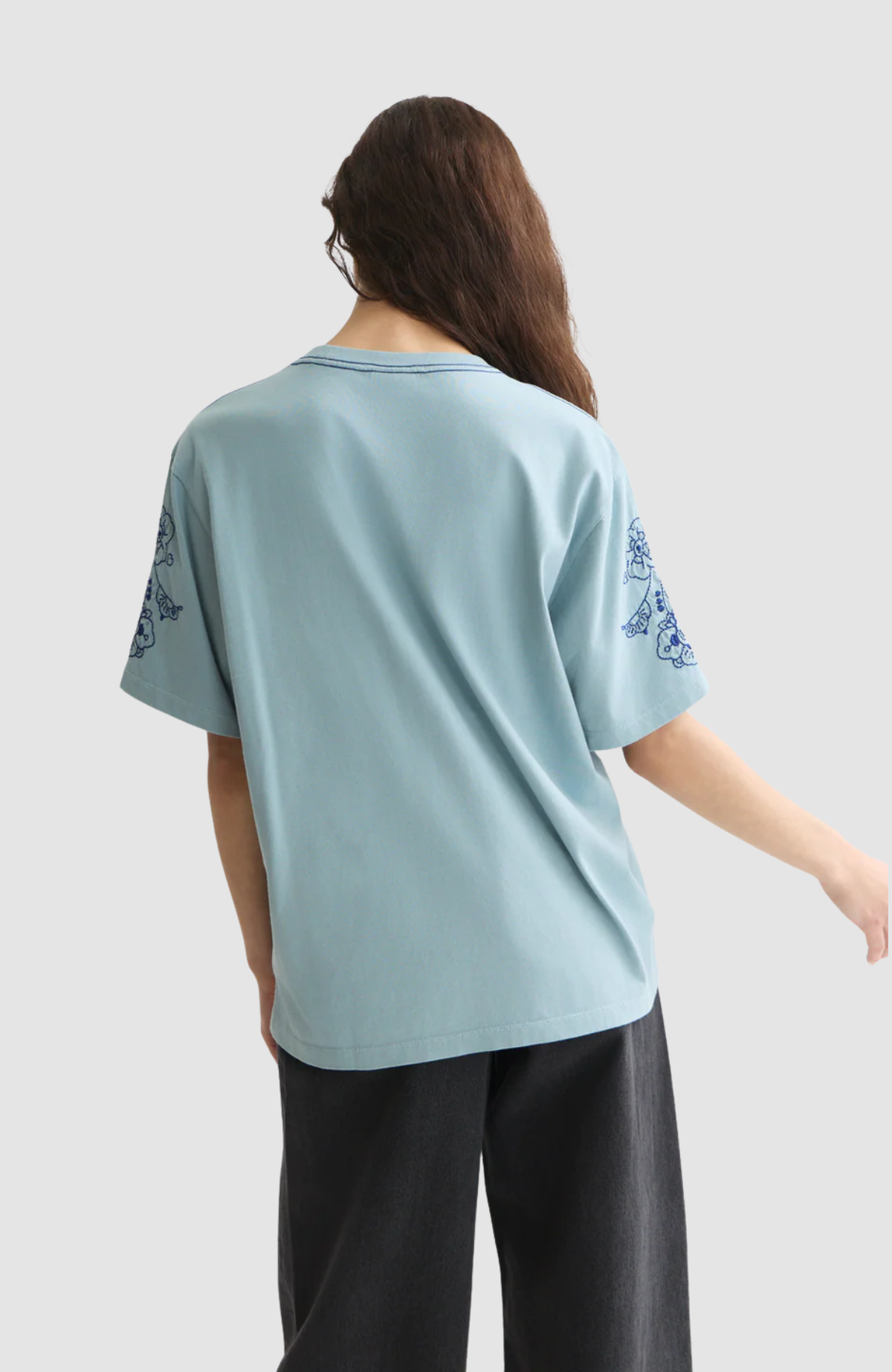 Embroidered loose-fit T-shirt