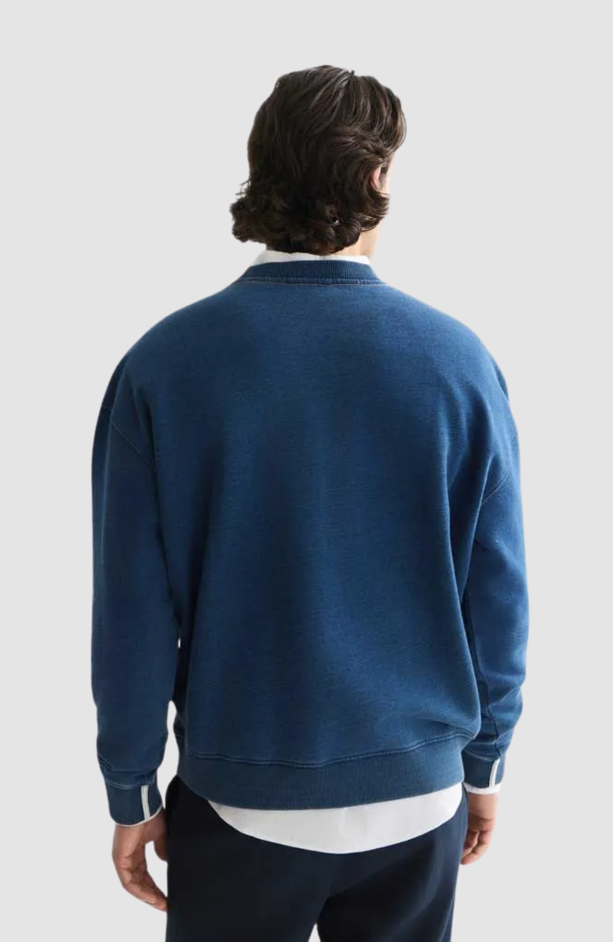 Front Artwork Indigo Washed Loose-Fit Sweatshirt