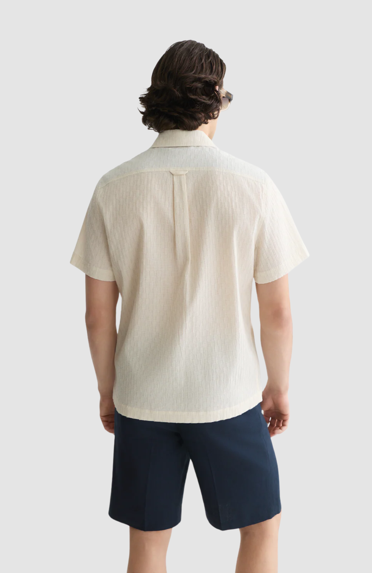 Jacquard Seer-Sucker Regular-Fit Short-Sleeved Shirt