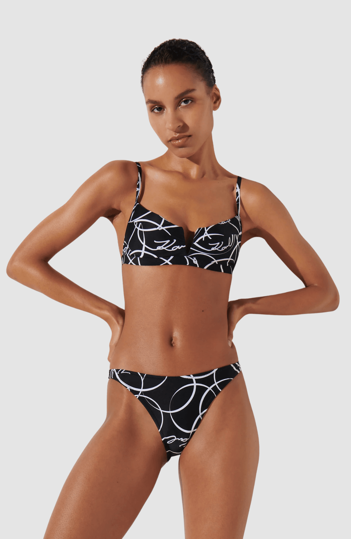 Karl Circle V-Wire Bikini Top