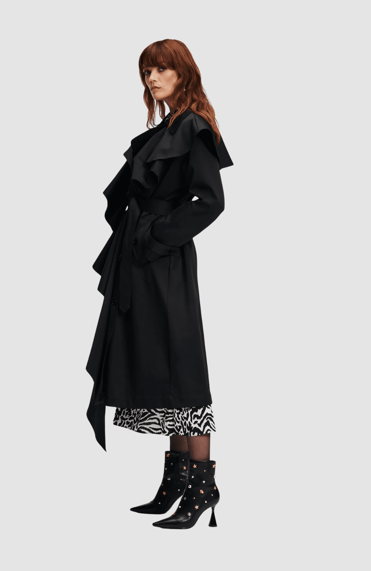 Hun'S Pick Ruffle Coat