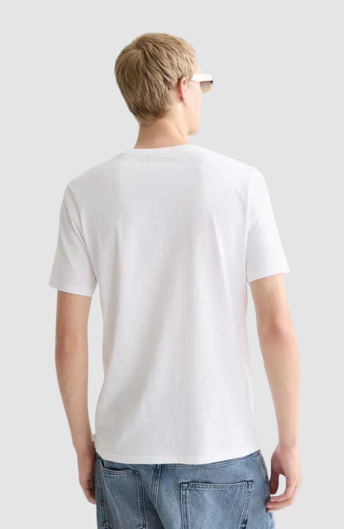 Left chest artwork regular-fit T-shirt