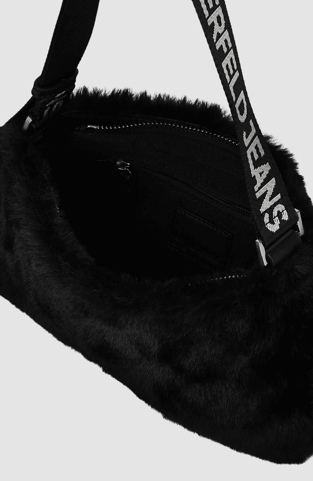 KLJ Box Logo Ew Shb Furry