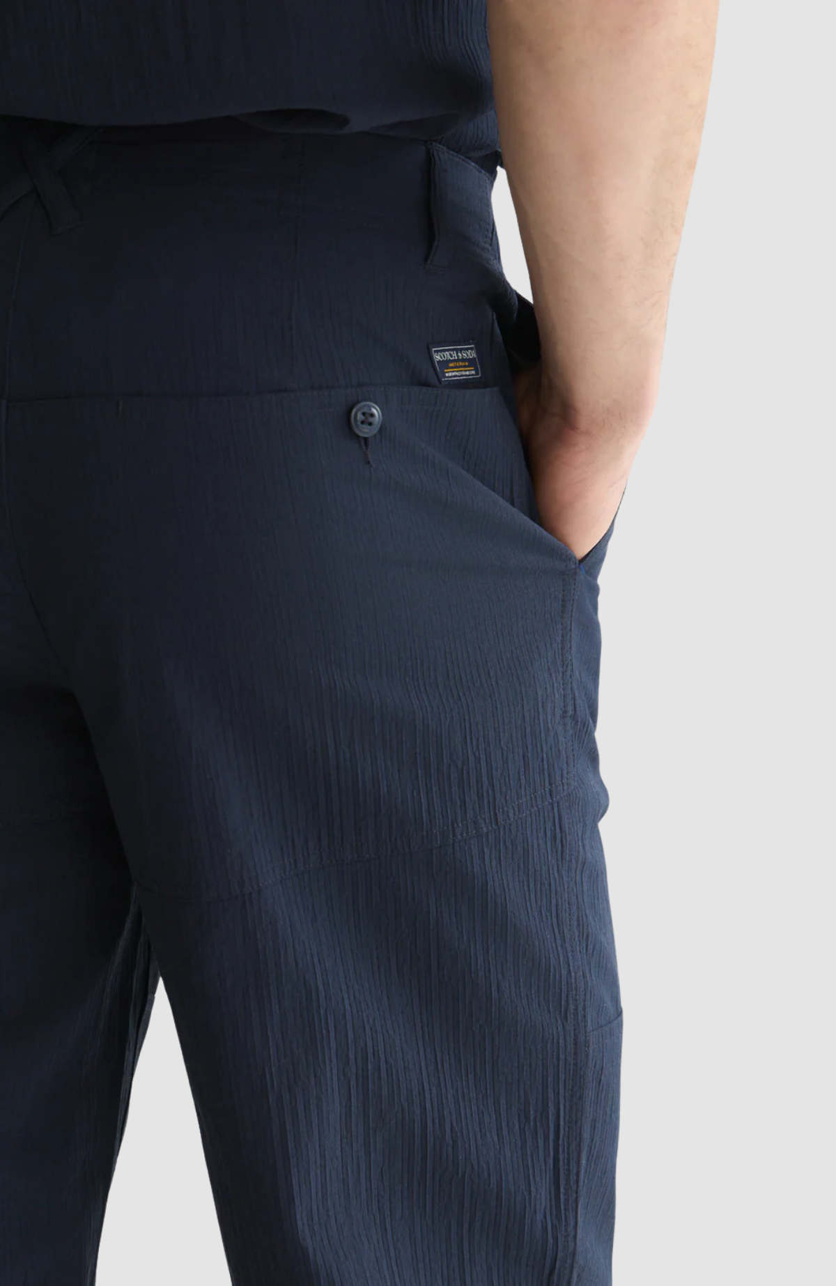 Crinckled Cotton-Blend Relaxed Straight-Fit Chino
