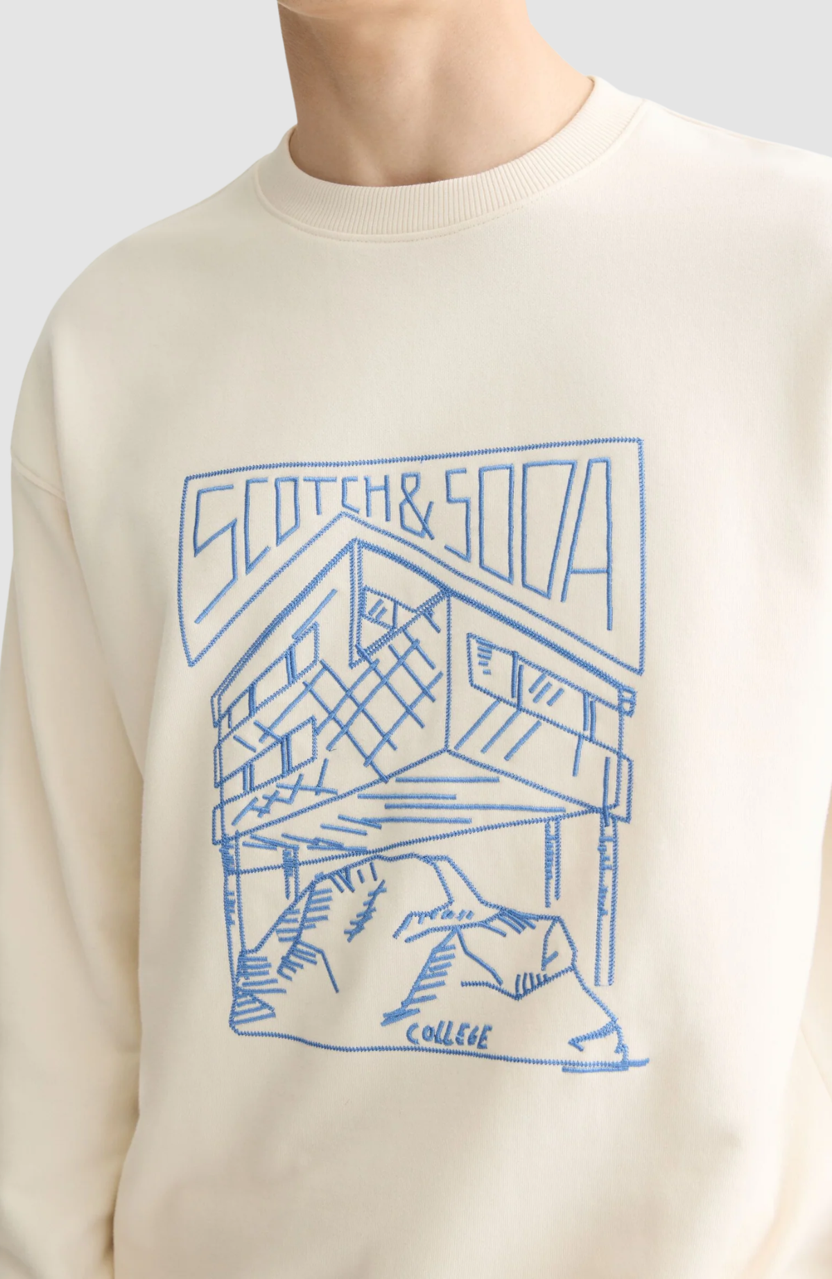 Chest Logo Sweatshirt