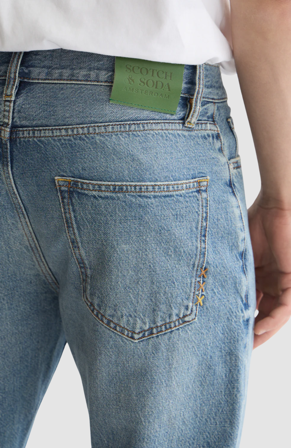 The Dean Loose Tapered Fit Jeans