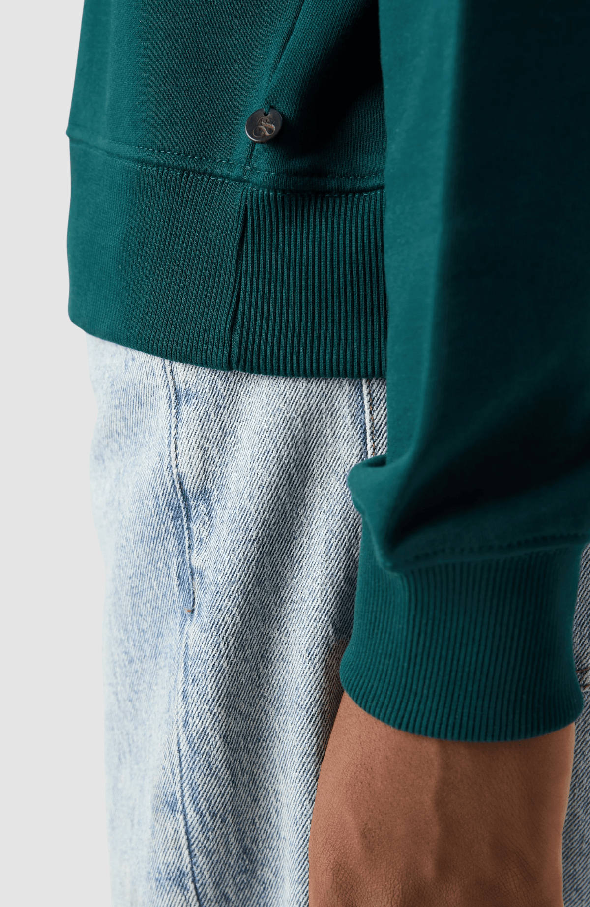 Chest artwork regular fit sweatshirt