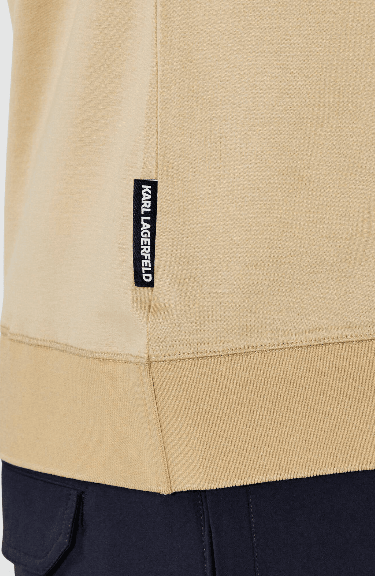 T-Shirt Crewneck