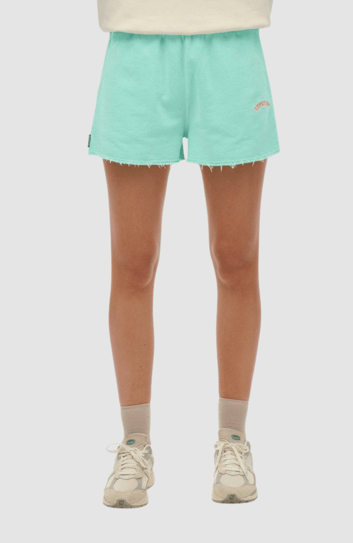 ESSENTIAL LOGO GD SHORTS