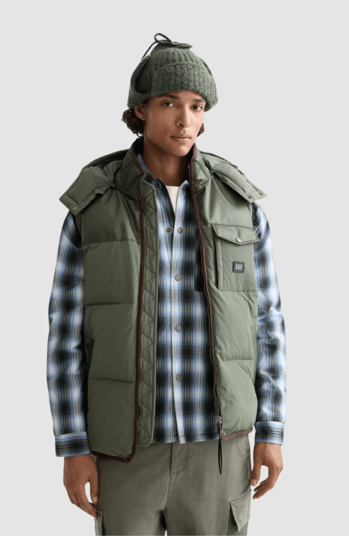 Hooded puffer vest