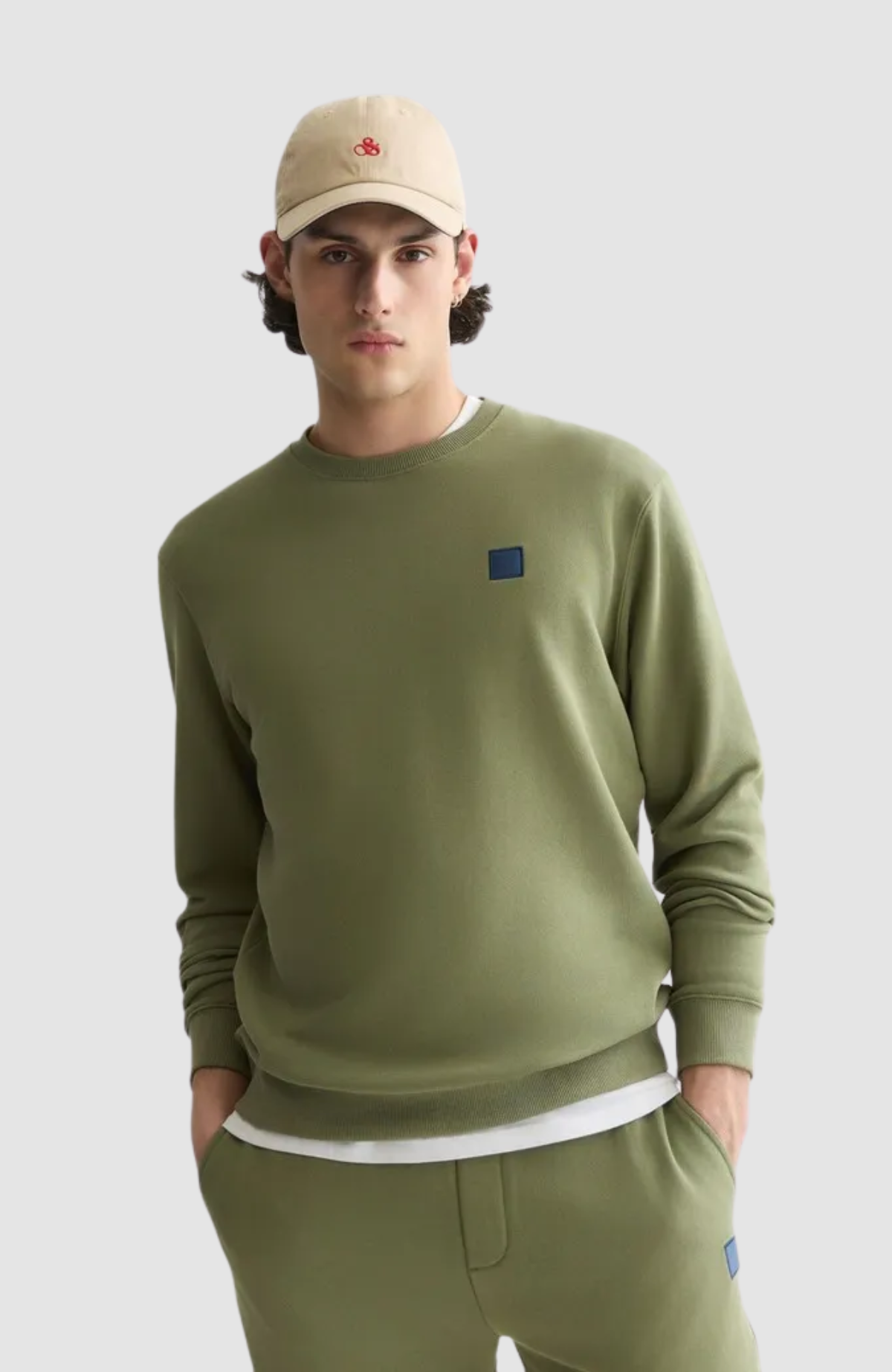 Seasonal Core Logo Badge Regular-Fit Sweatshirt
