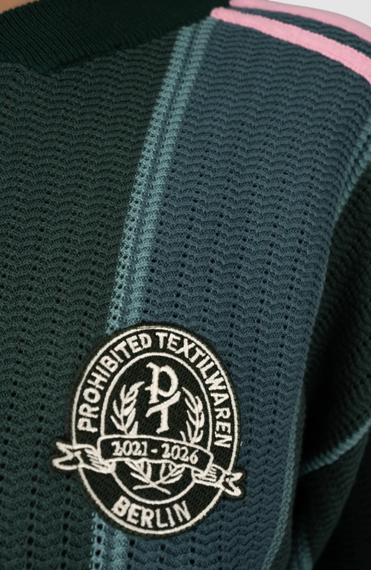 Striped Team Knit Trikot