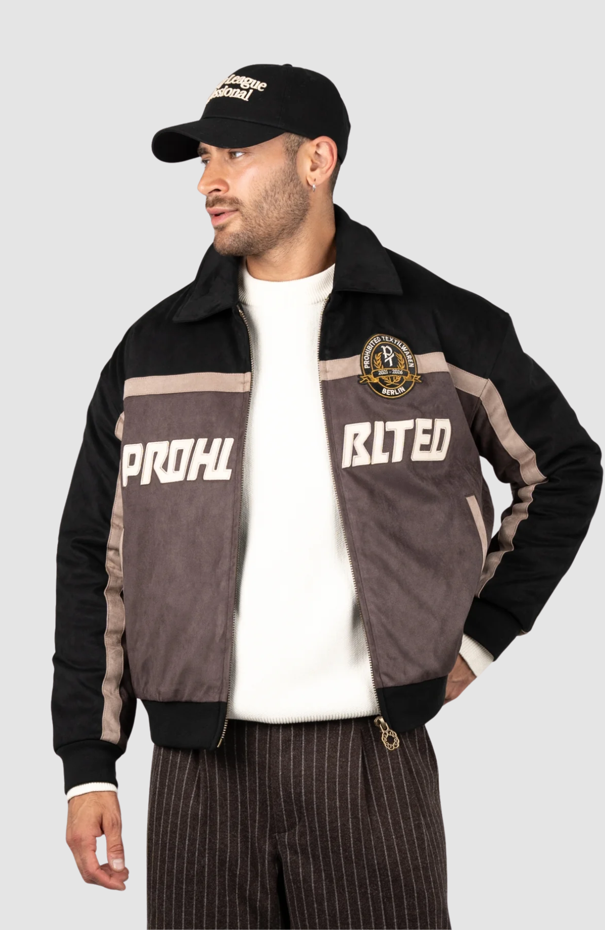 Old Era Suede Jacket