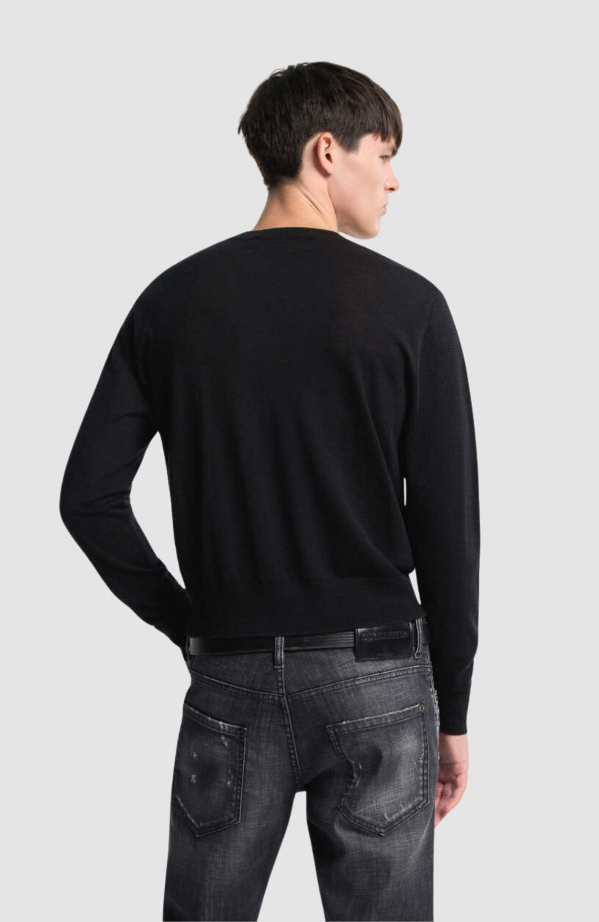 D2 Upside Down Pullover