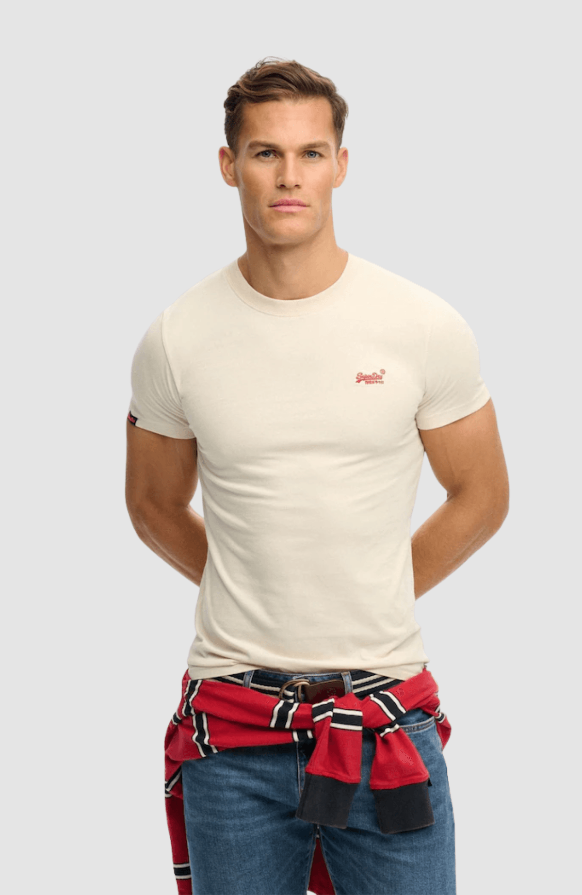 Essential Logo Emb Tee