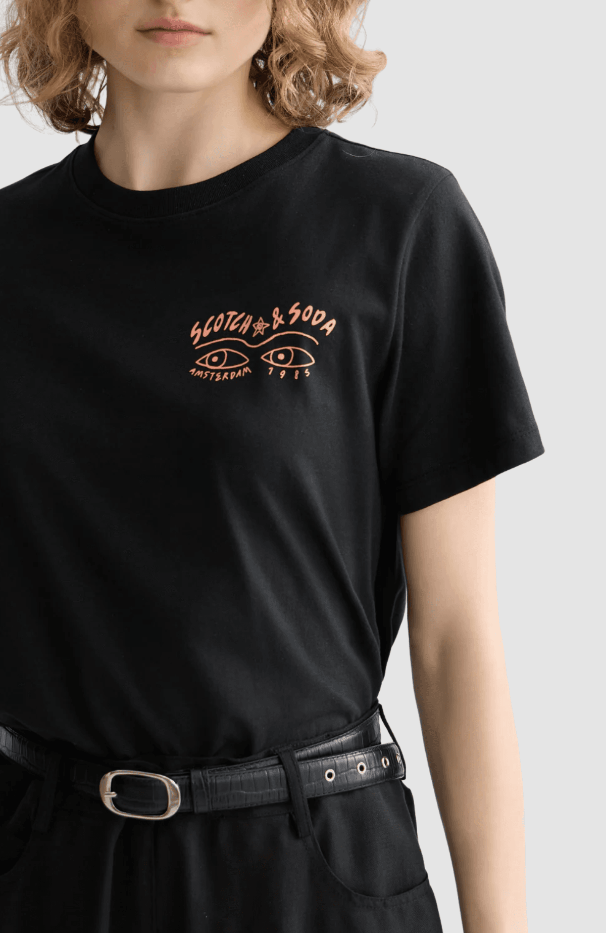 Small chest artwork regular fit T-shirt