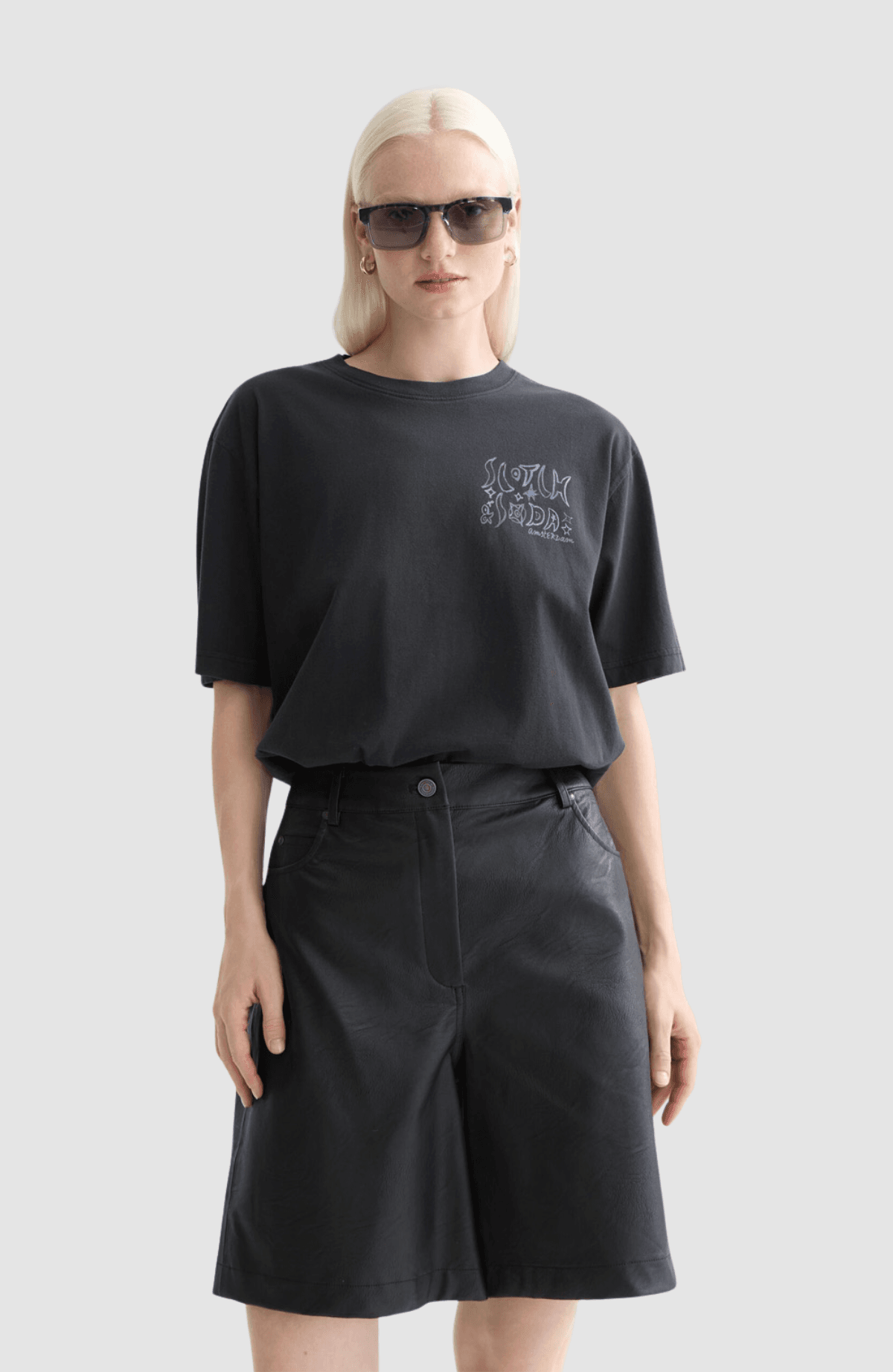 Washed artwork loose T-shirt