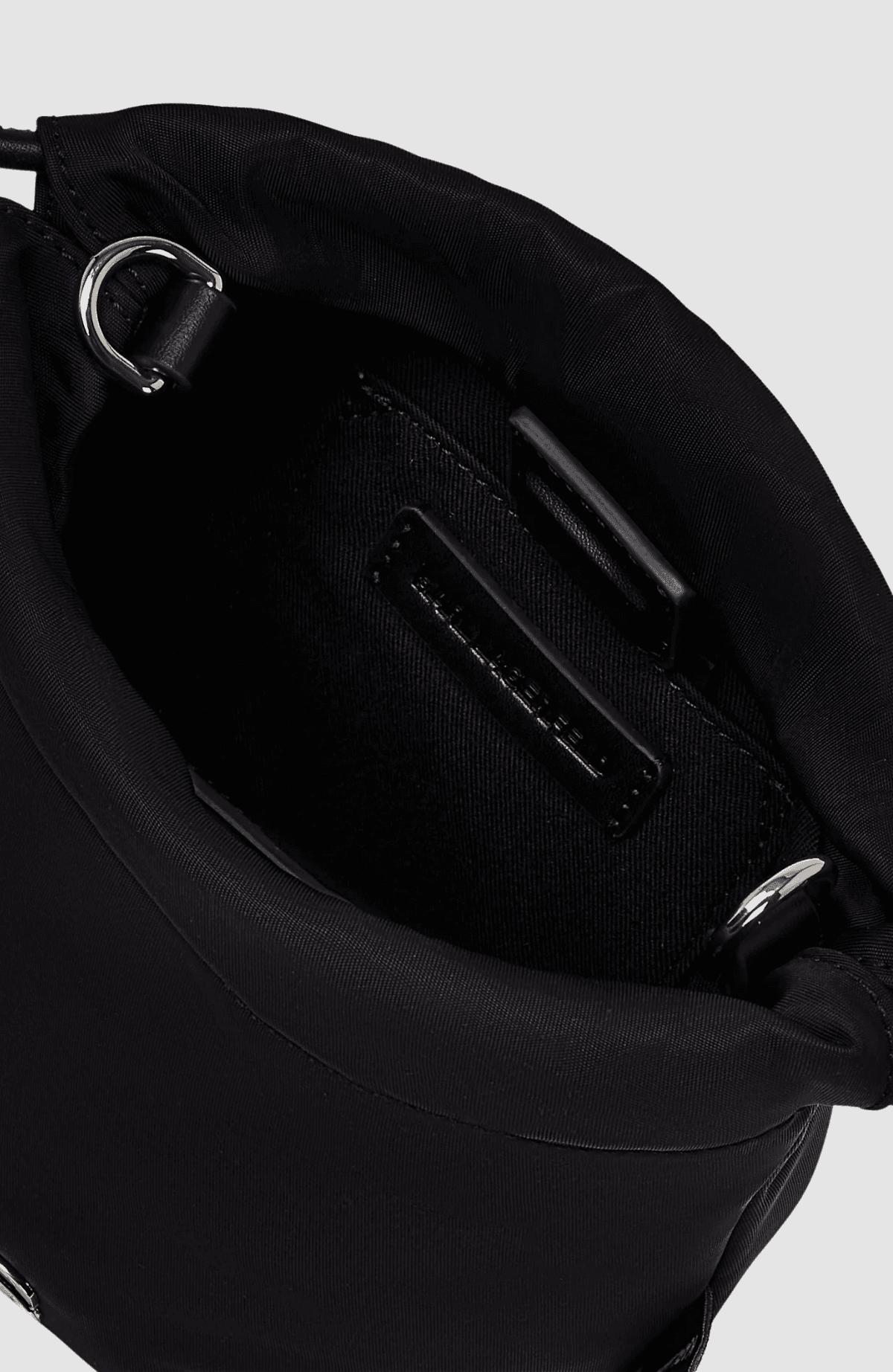 Ikon Nylon Sm Bucket Bag