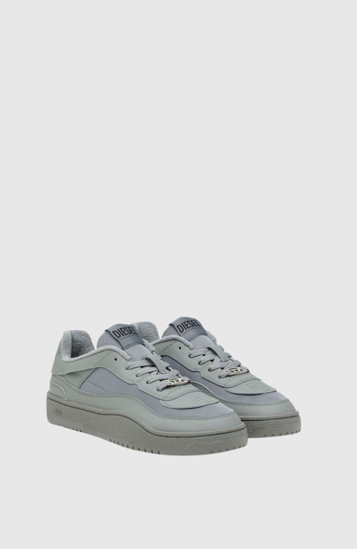 S Oval Skate Low