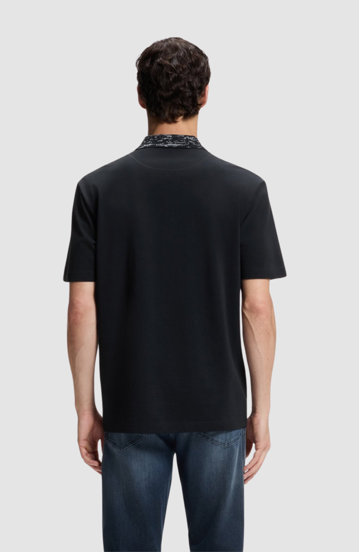 Pe_BalticCollar